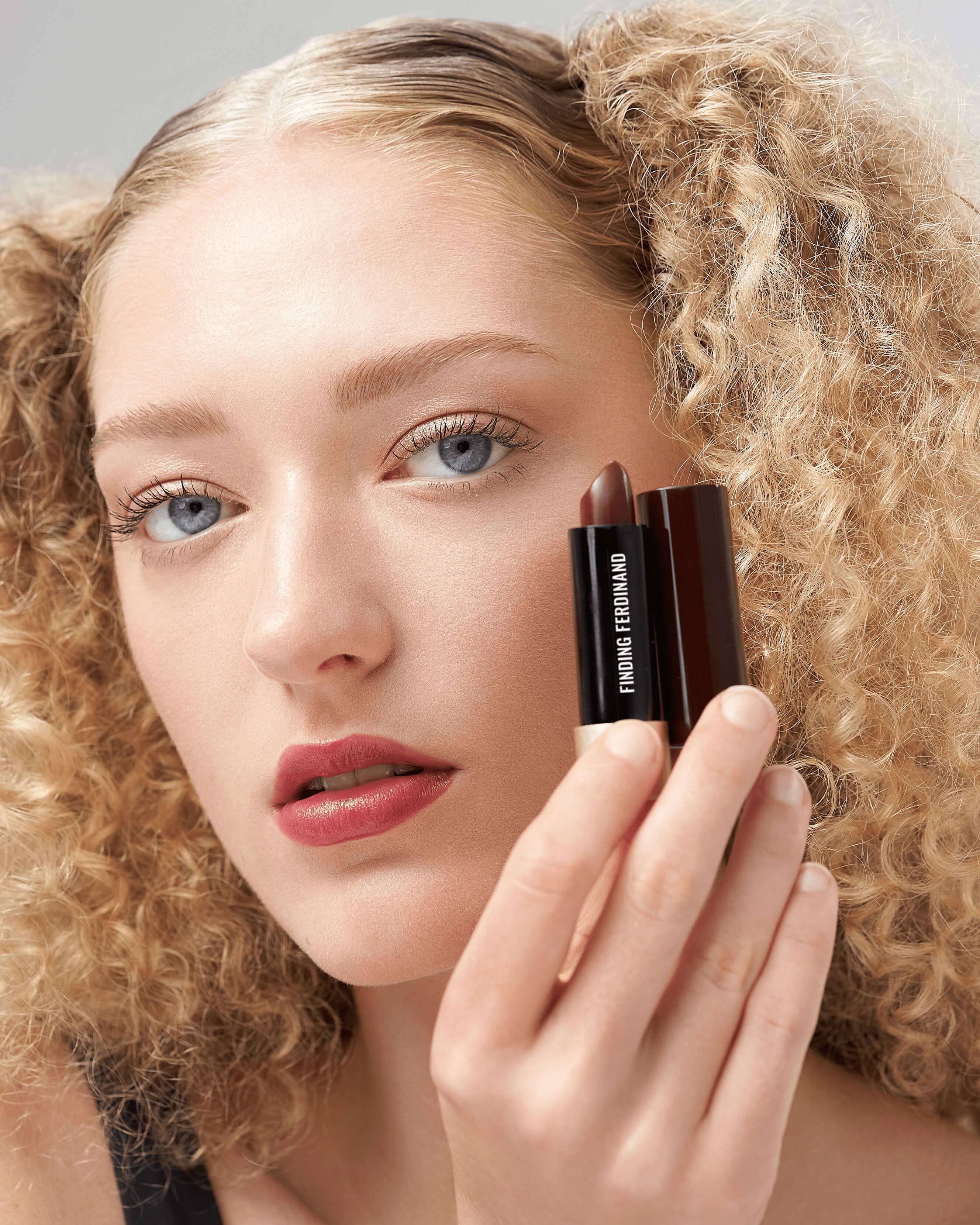 Barely There Sheer Hydrating Marula Oil Lipstick - Image 24