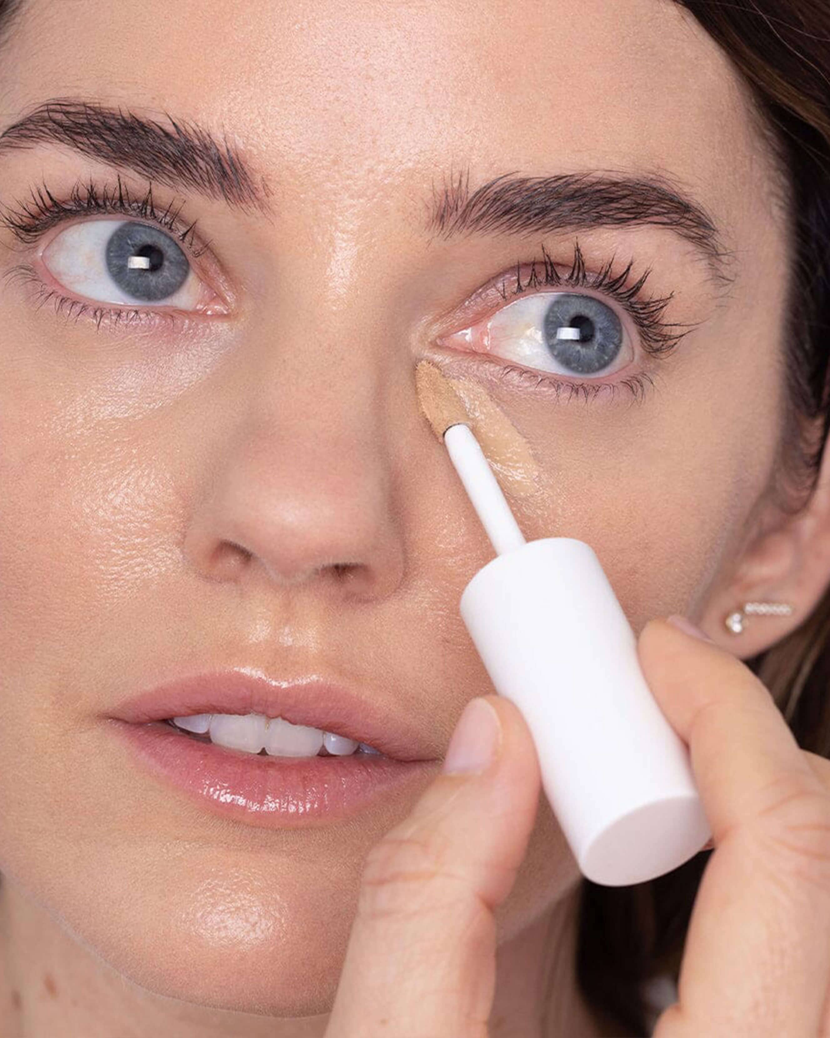 Best Skin Days Treatment Concealer - Image 32