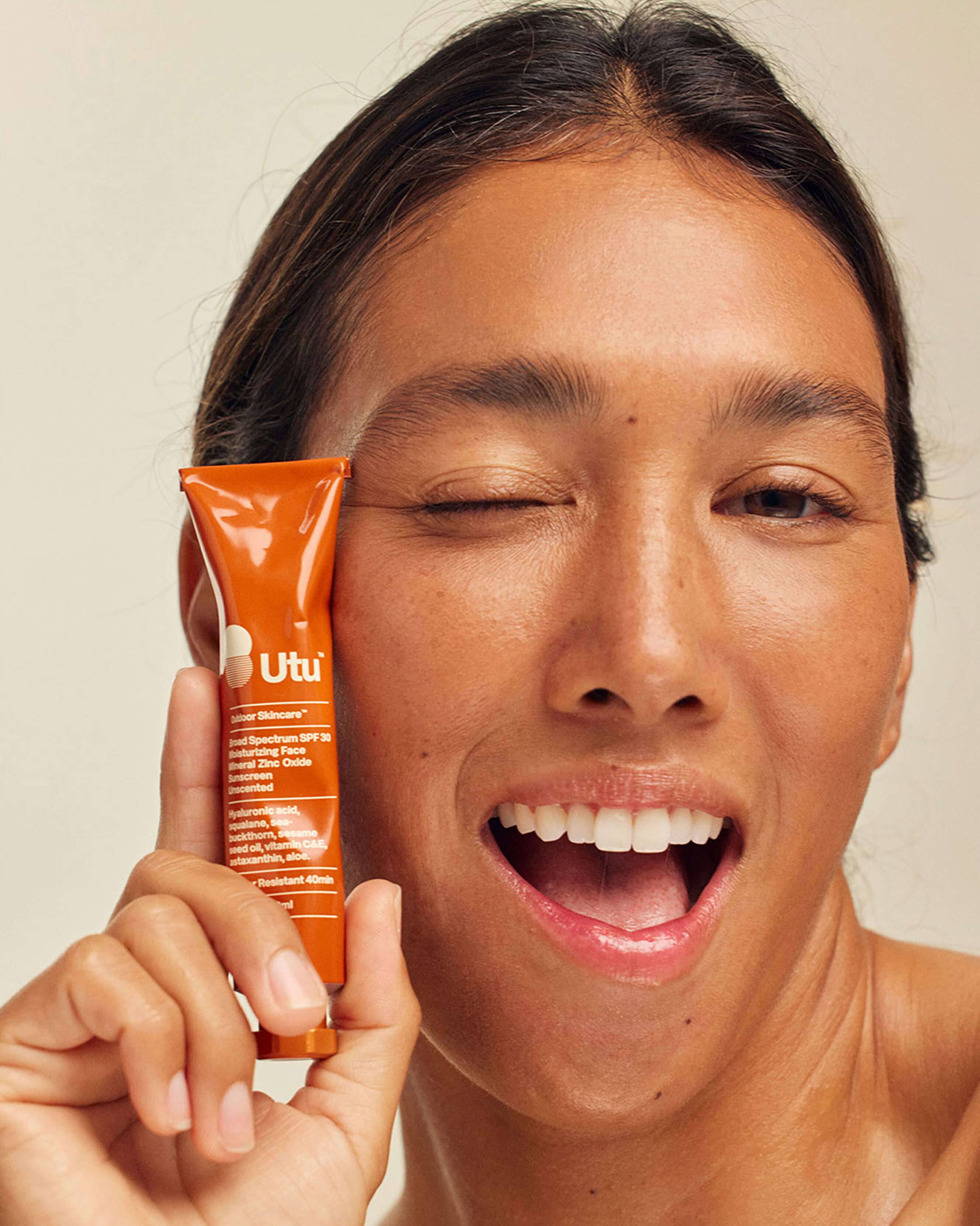 SPF30 Daily Moisturizing Face Sunscreen - Image 10