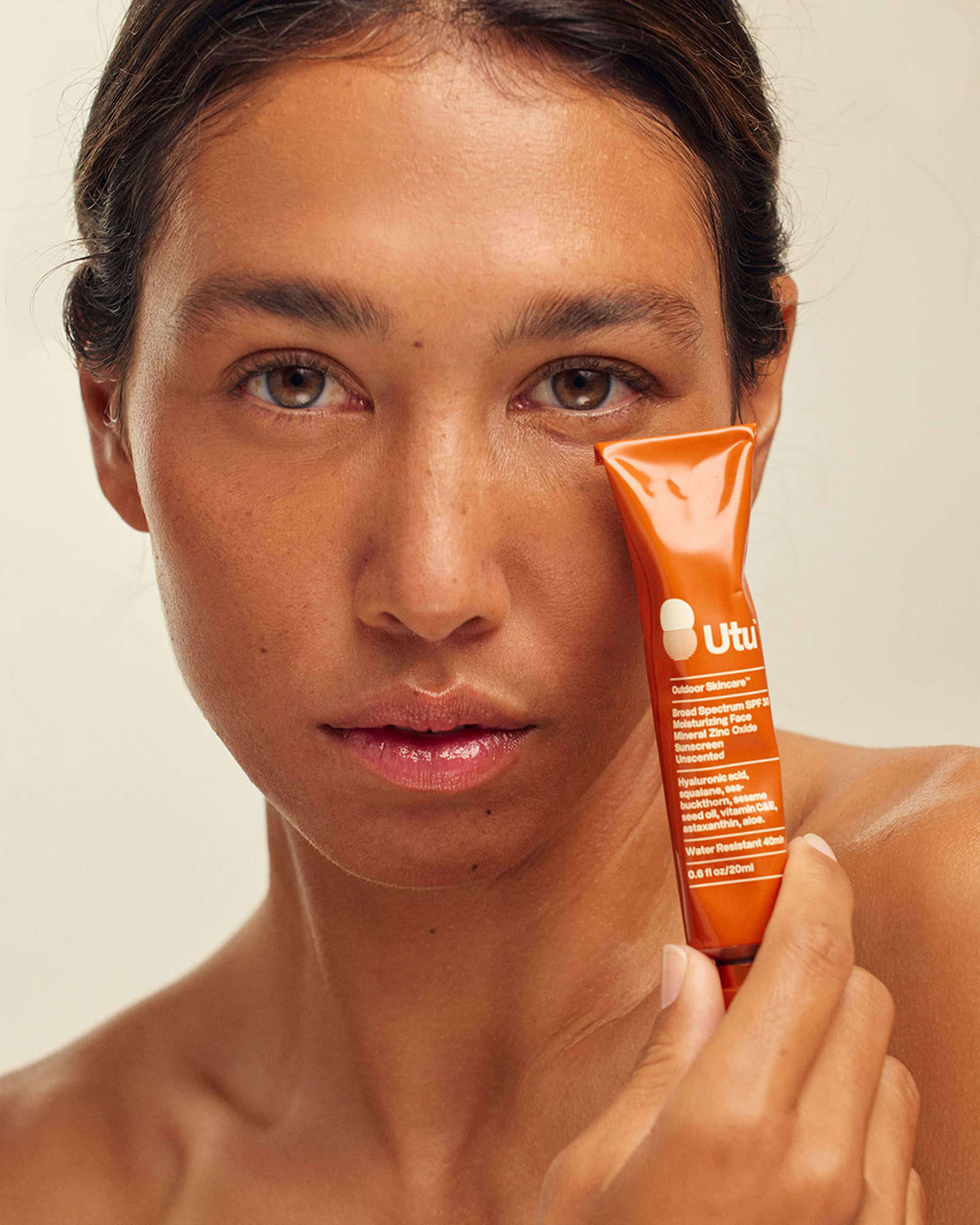 SPF30 Daily Moisturizing Face Sunscreen - Image 9