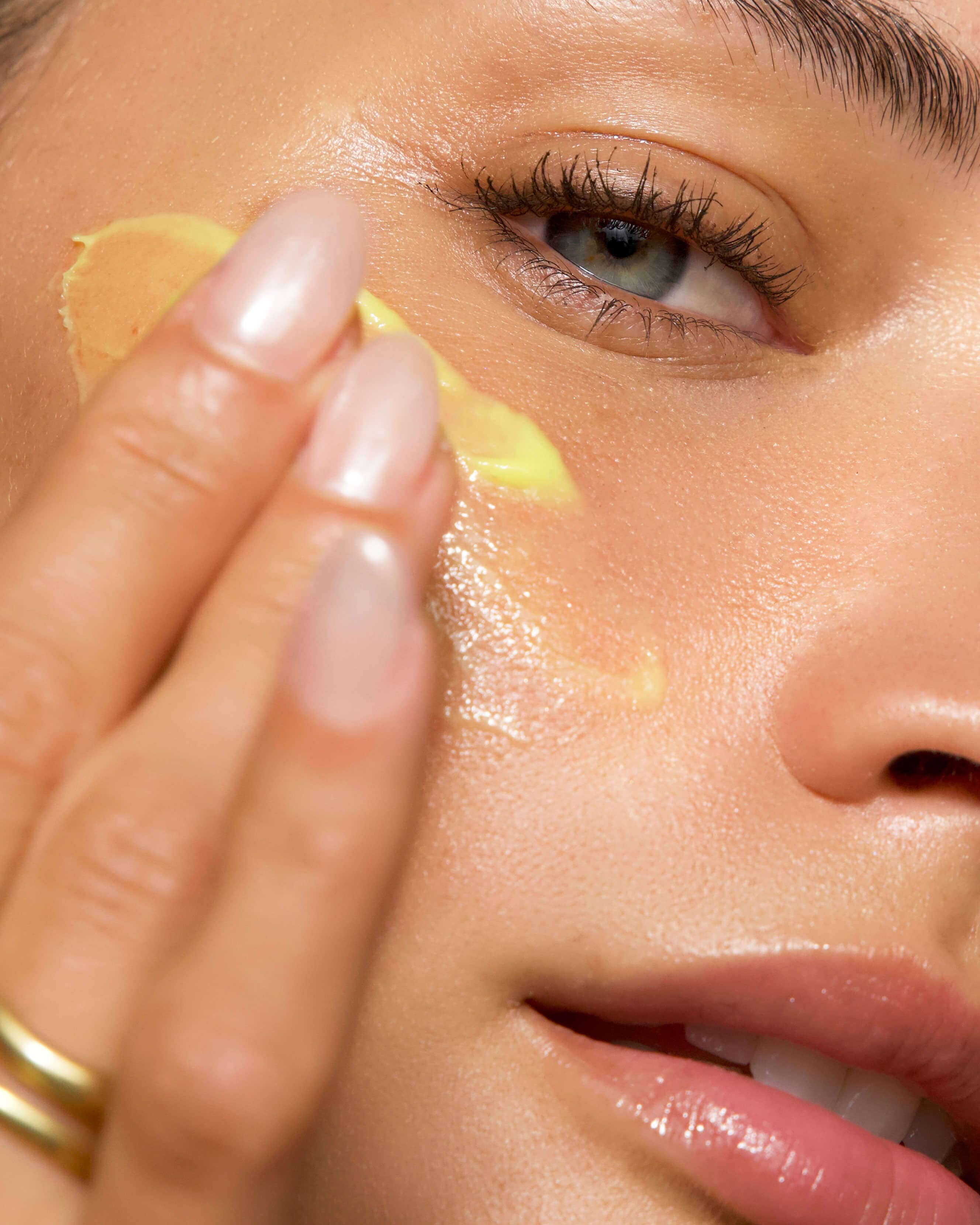Ginger Turmeric Makeup Removing Cleansing Balm - Image 2