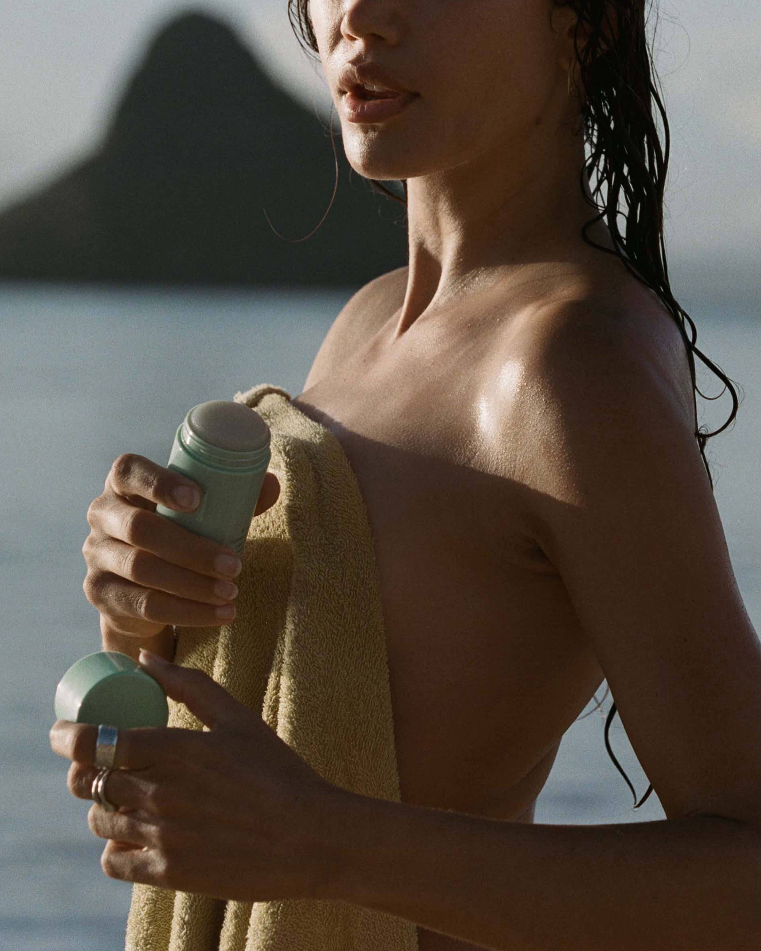 Cedar Flora Deodorant - Image 7