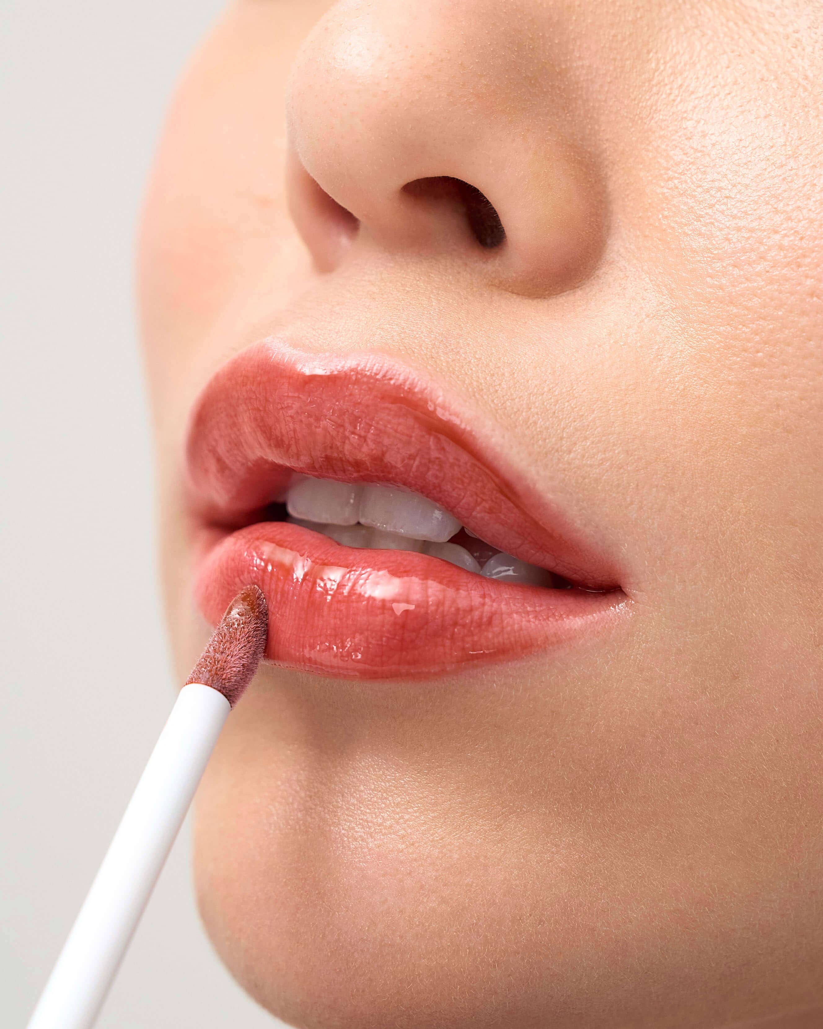 Delicate Gloss - Image 45