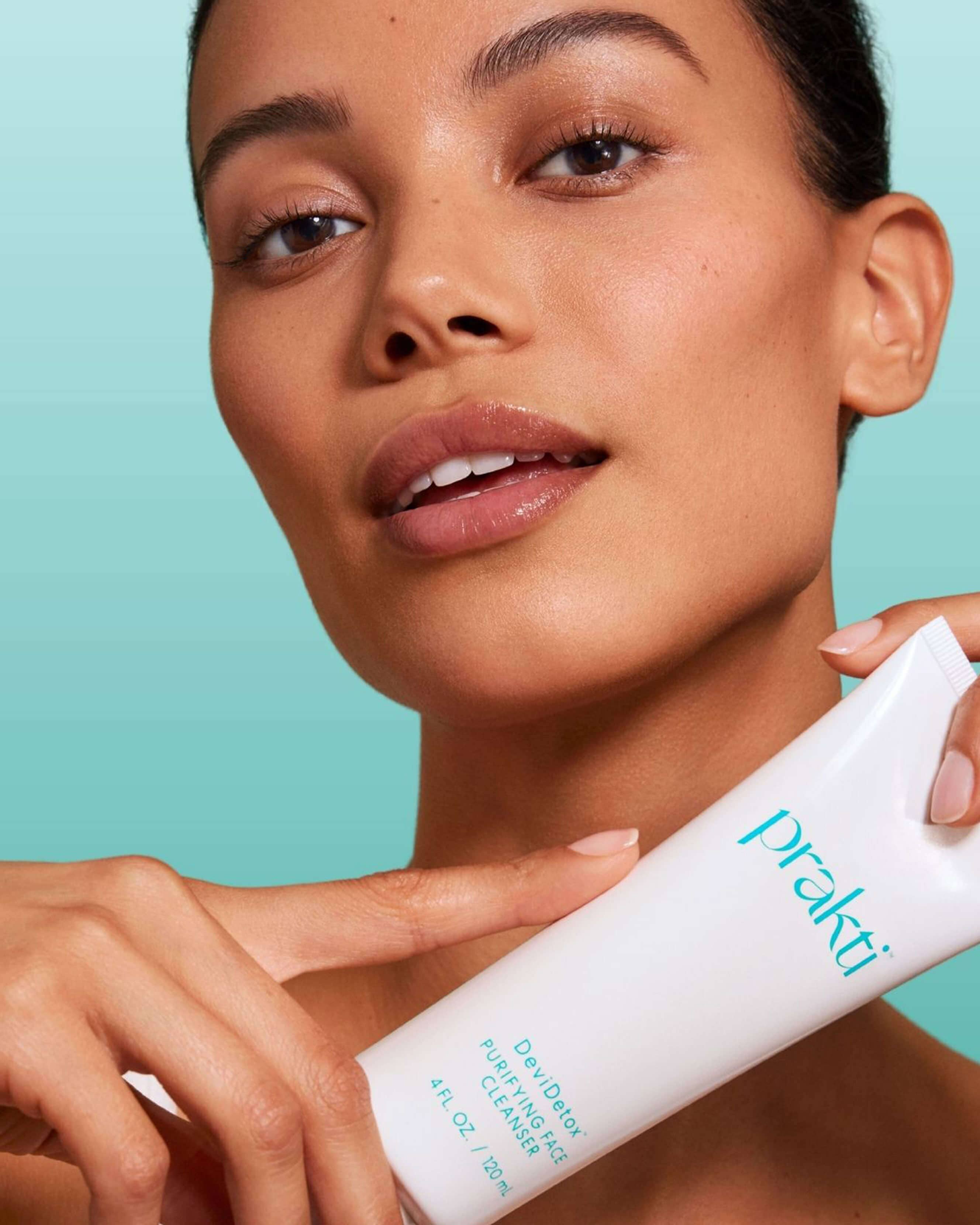 DeviDetox Purifying Face Cleanser - Image 5