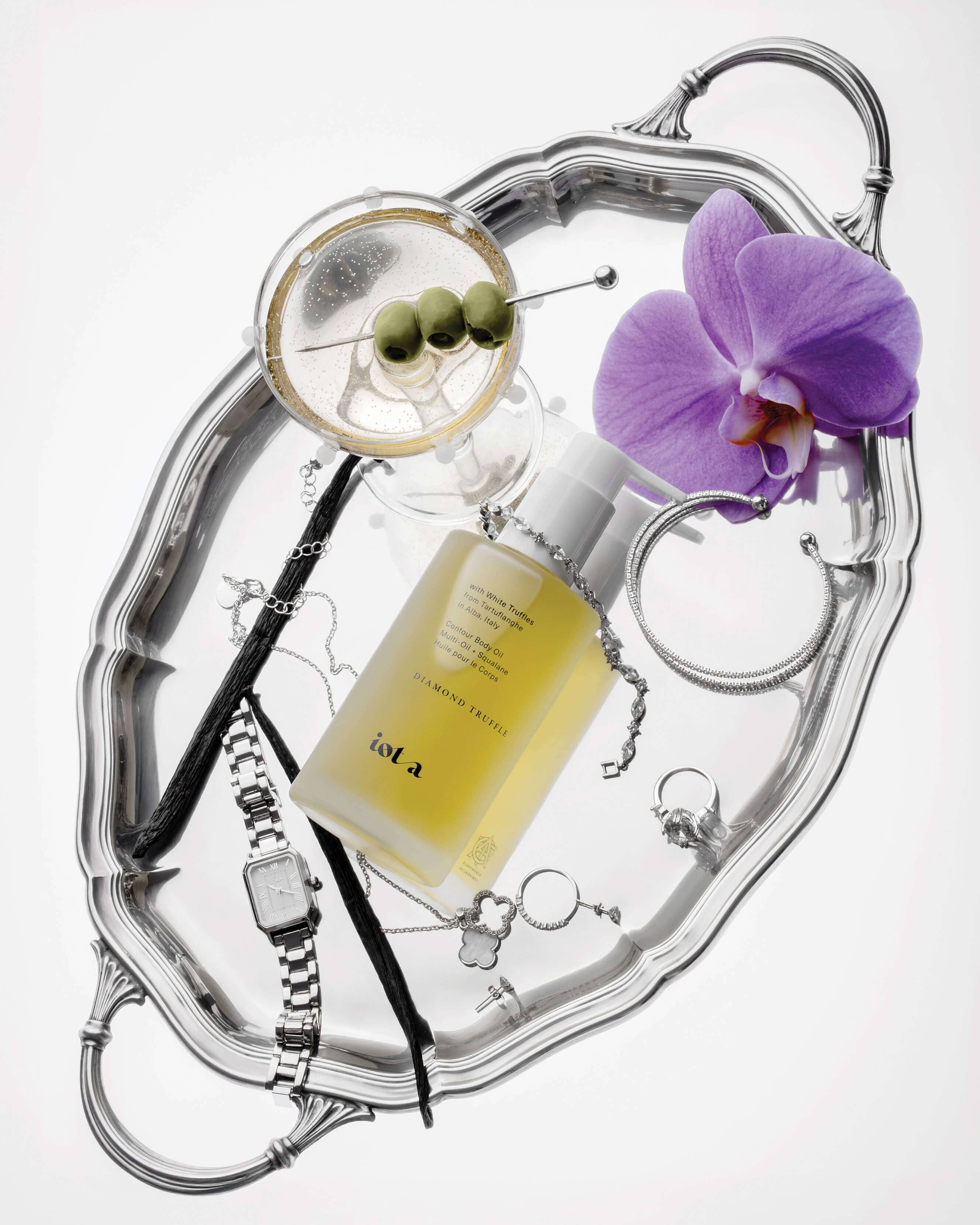 Diamond Truffle Contour Body Oil - Image 9