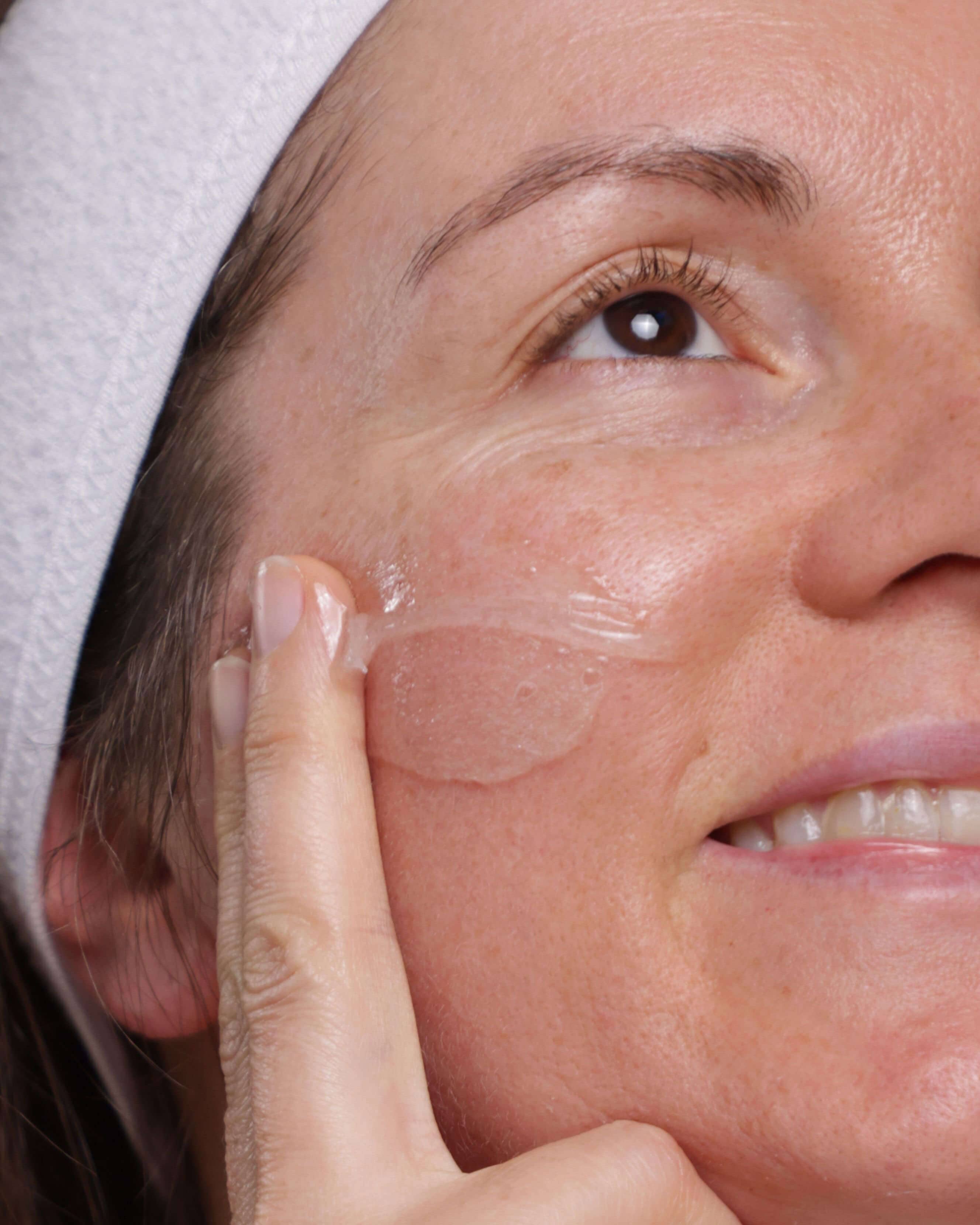 Gentle Cleansing Melt - Image 3