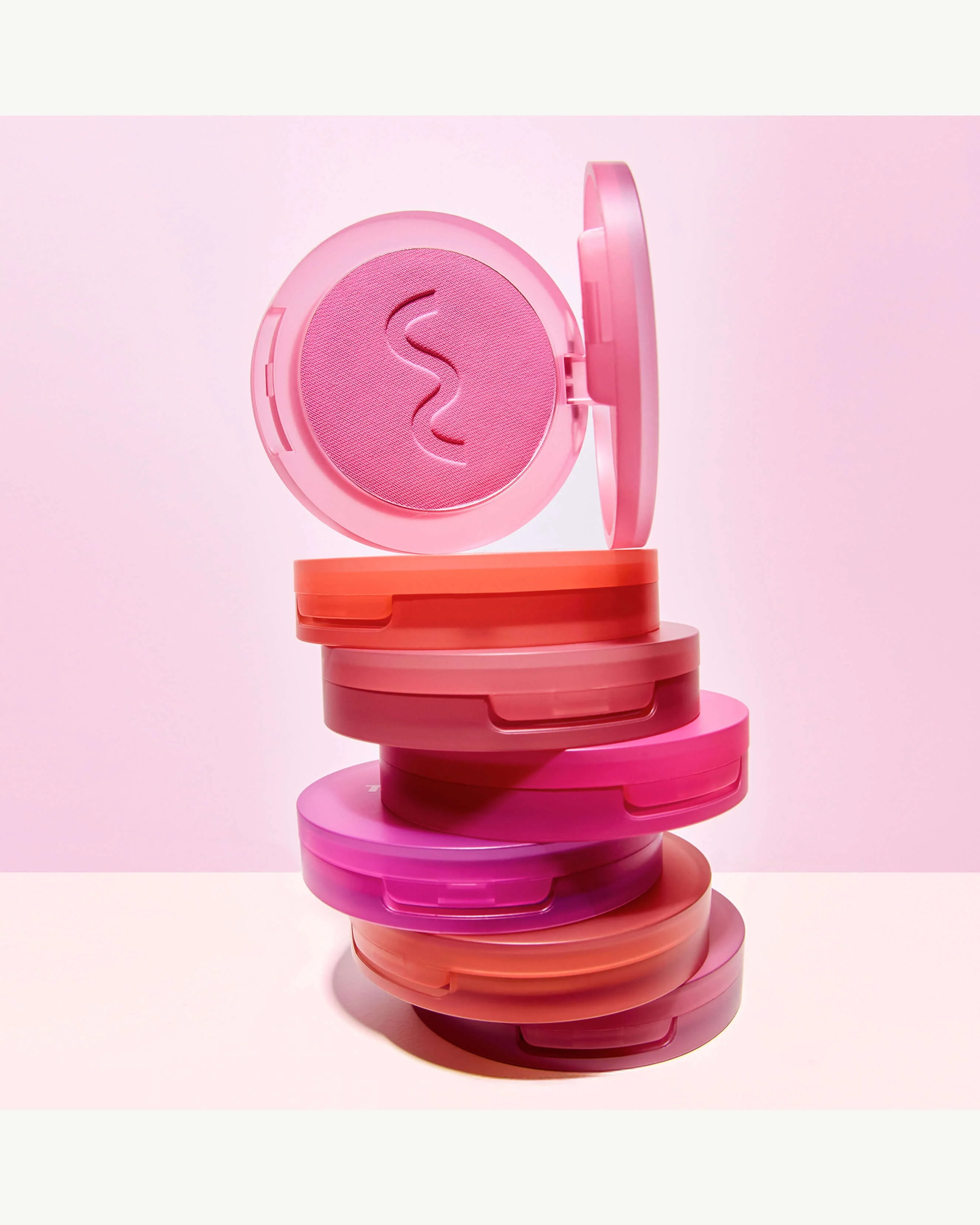 GetSet Blur + Set Matte Powder Blush - Image 30