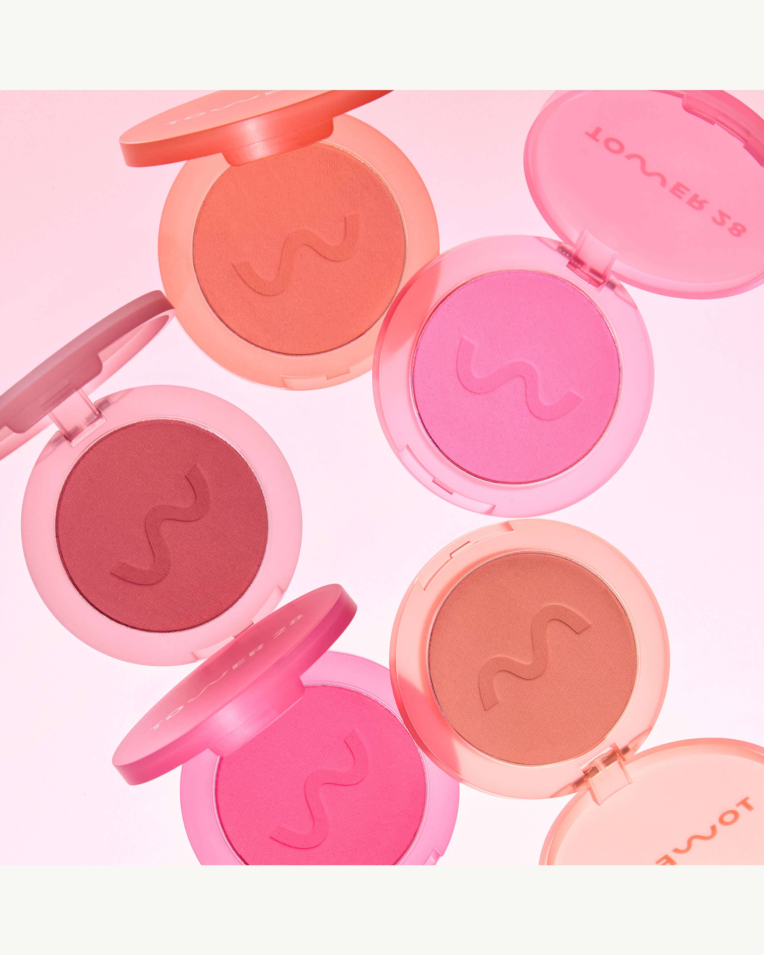 GetSet Blur + Set Matte Powder Blush - Image 39