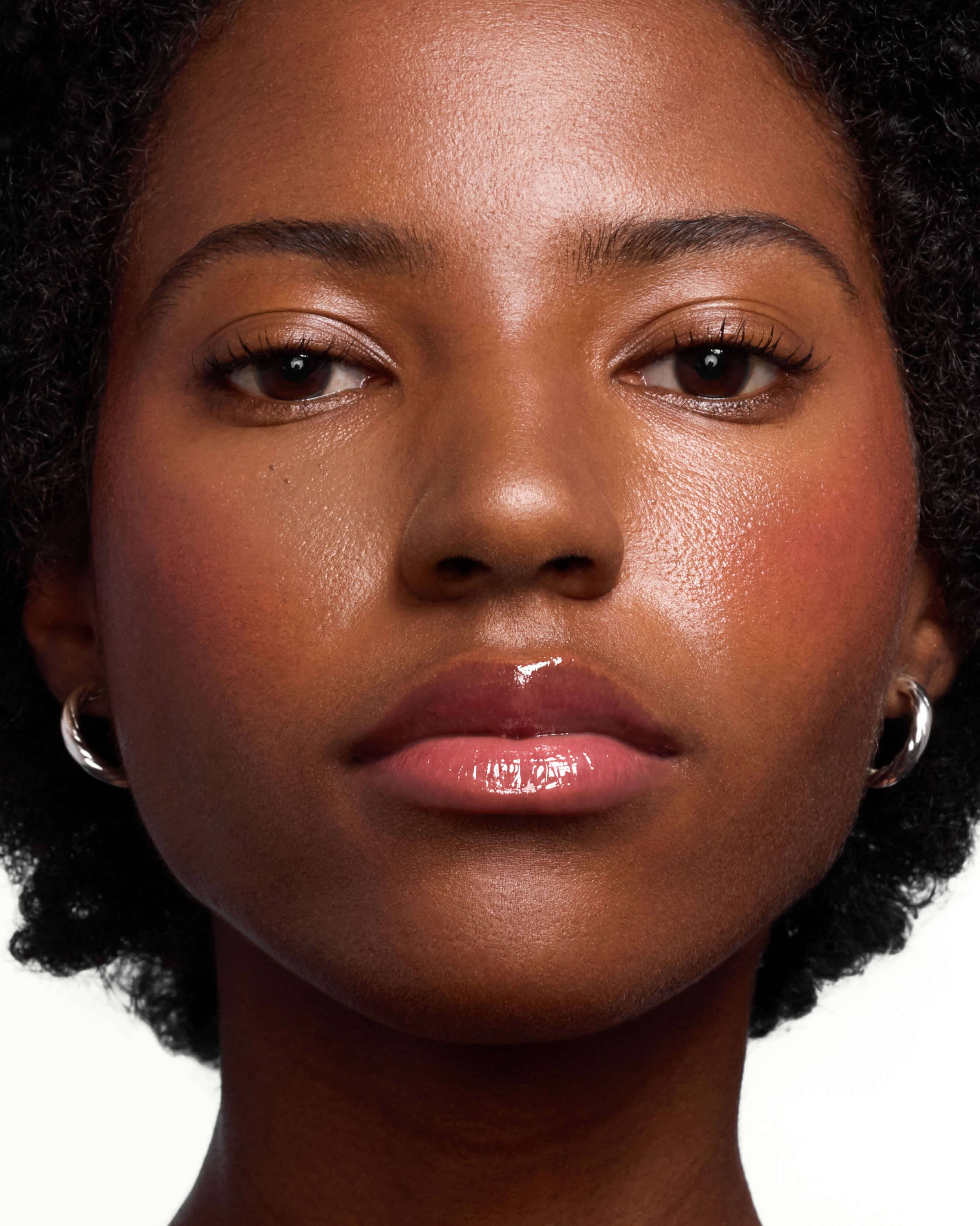 Glossybounce High-Shine Hydrating Lip Gloss Oil - Image 47