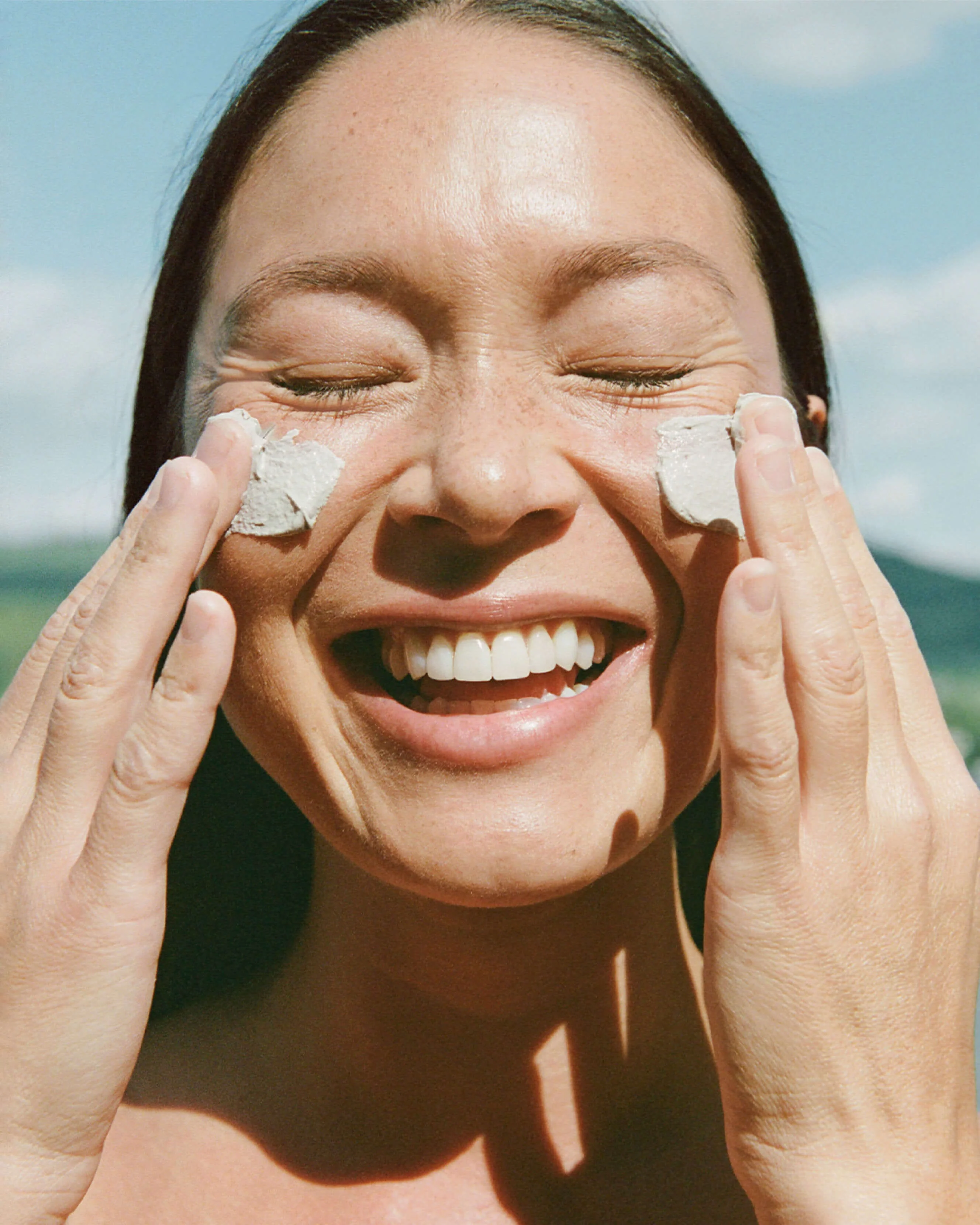 Green Slate Mineral Polish Exfoliating Treatment Mask - Image 6