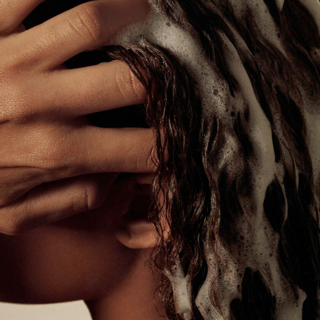 Guava Shampoo for Color Treated Hair and Damage Repair - Image 4