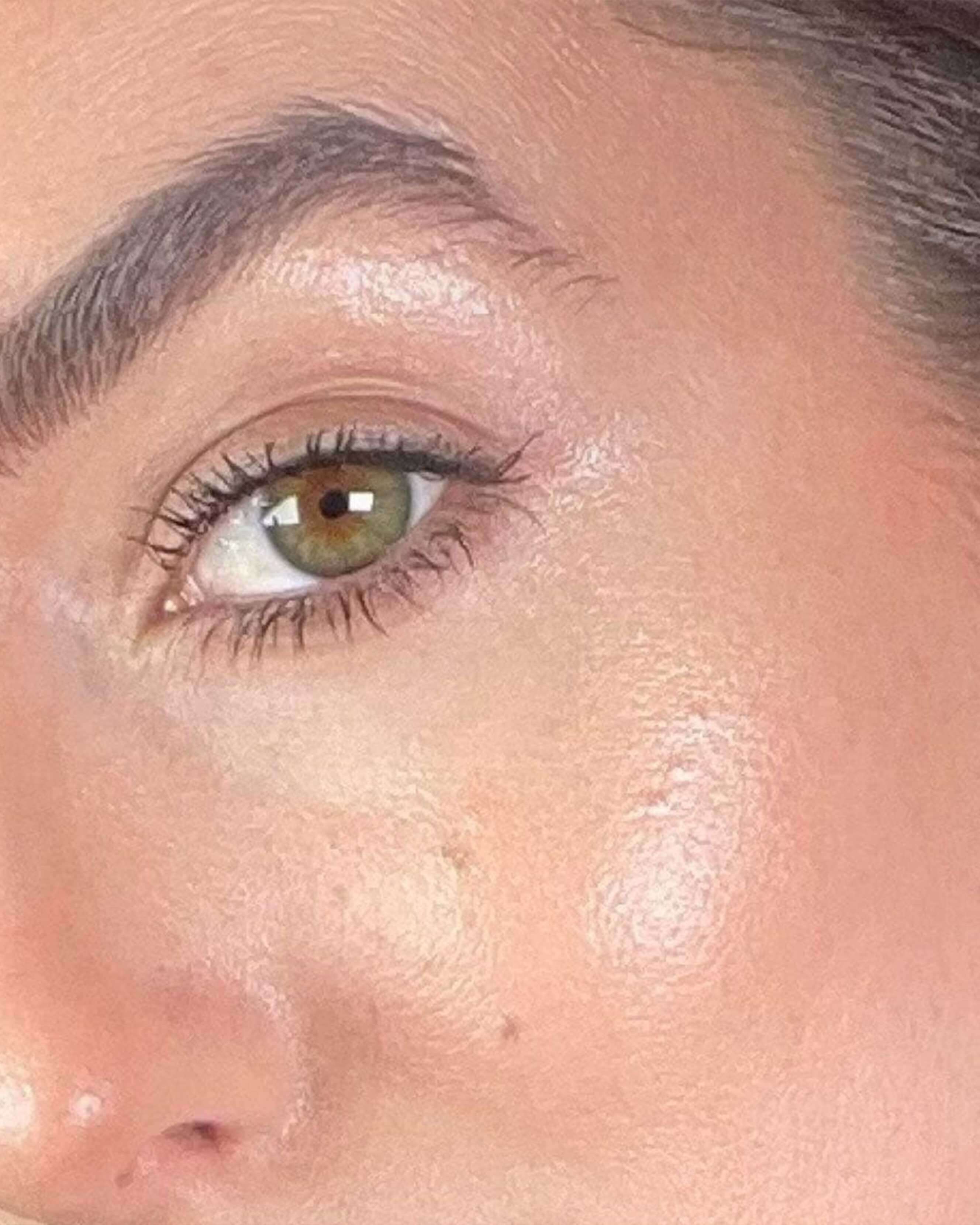 Hyaluronic Highlight Balm - Image 16