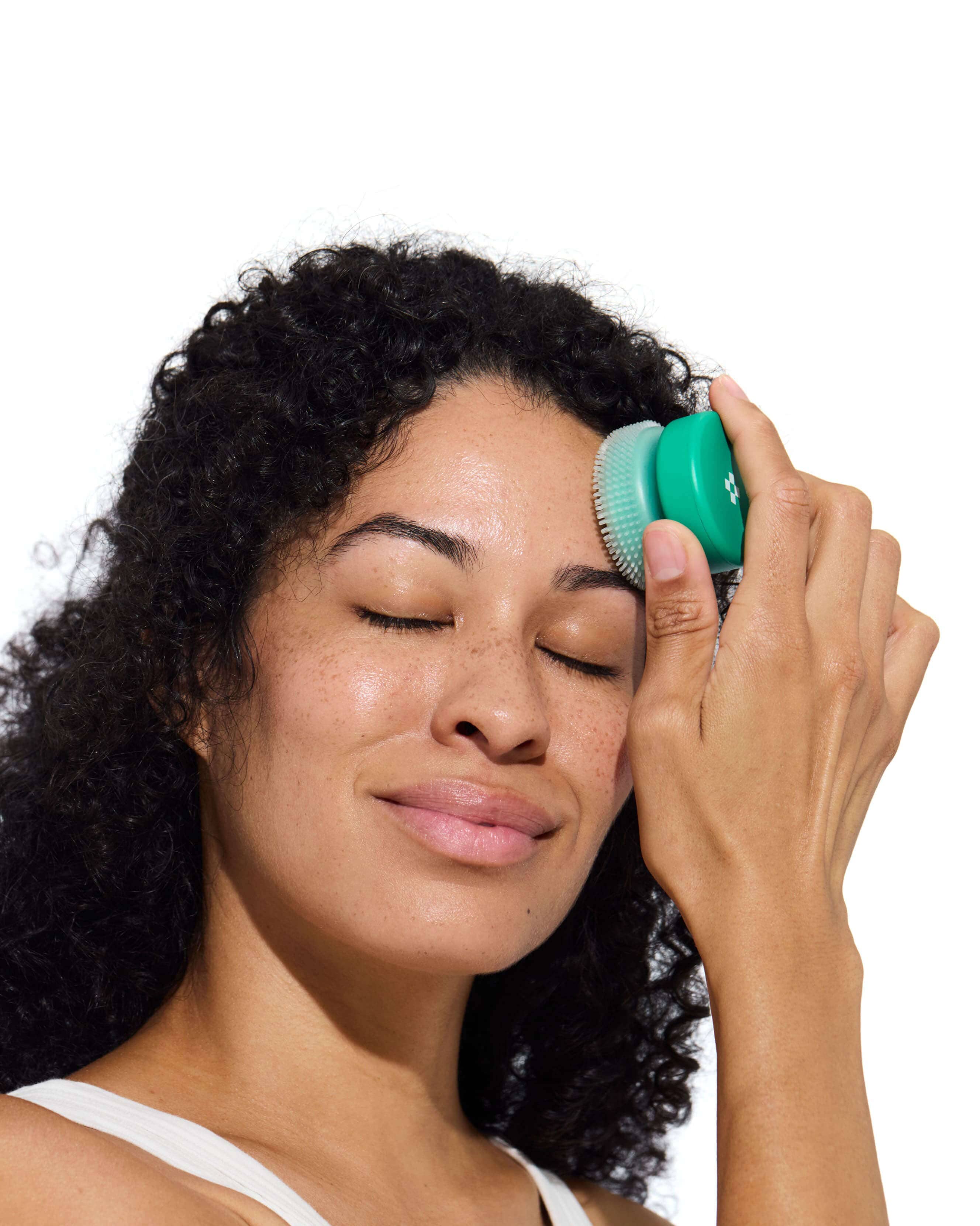 Le Disque Gentle Cleansing Tool - Image 2