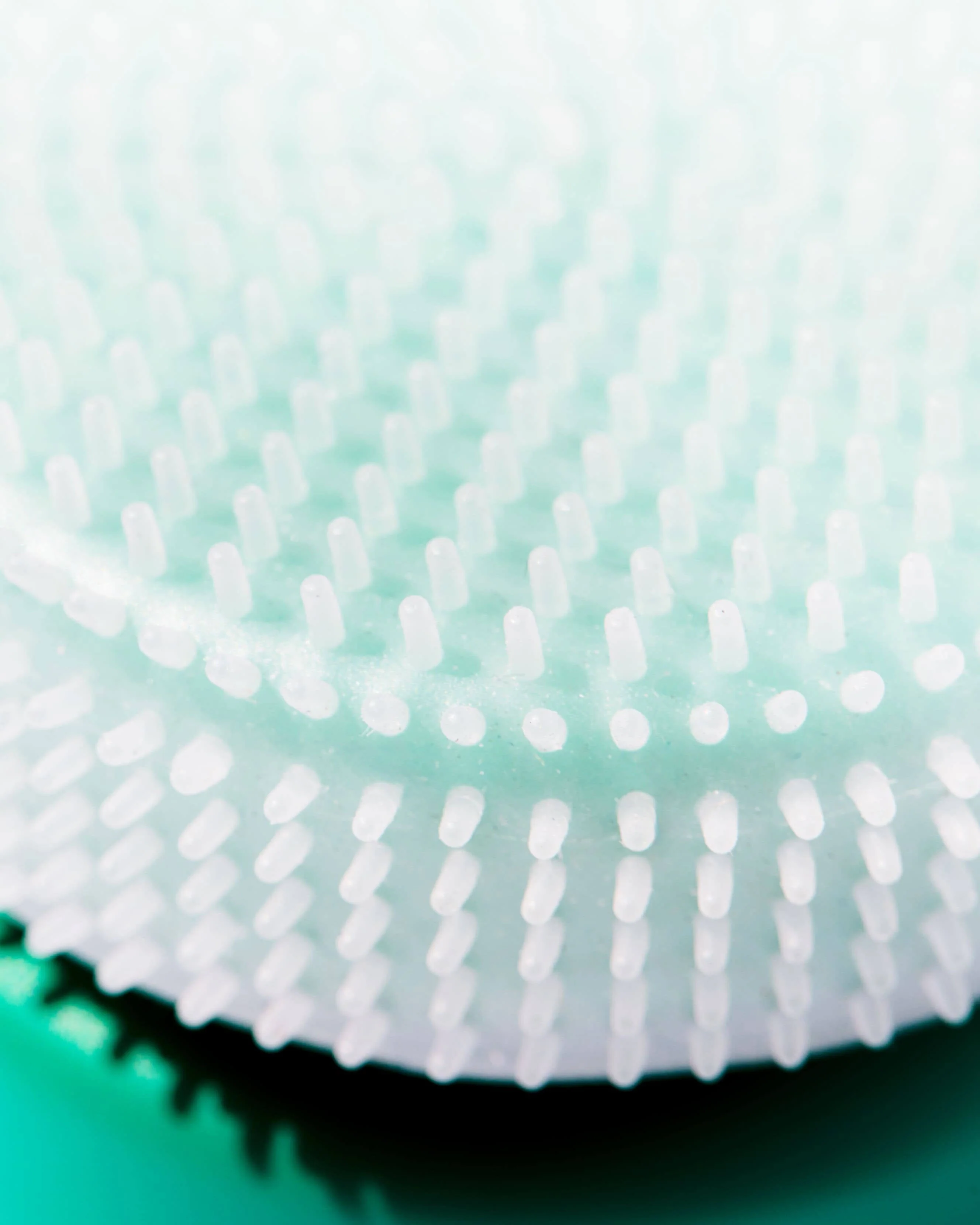 Le Disque Gentle Cleansing Tool - Image 3