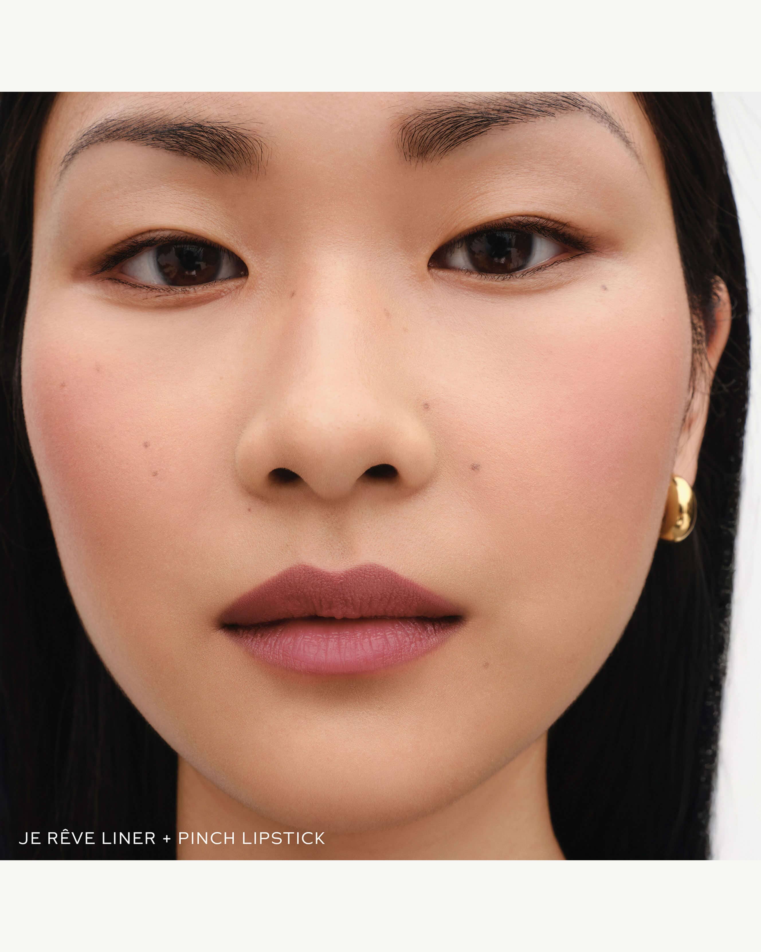 Lip Shape Lip Pencil - Image 4