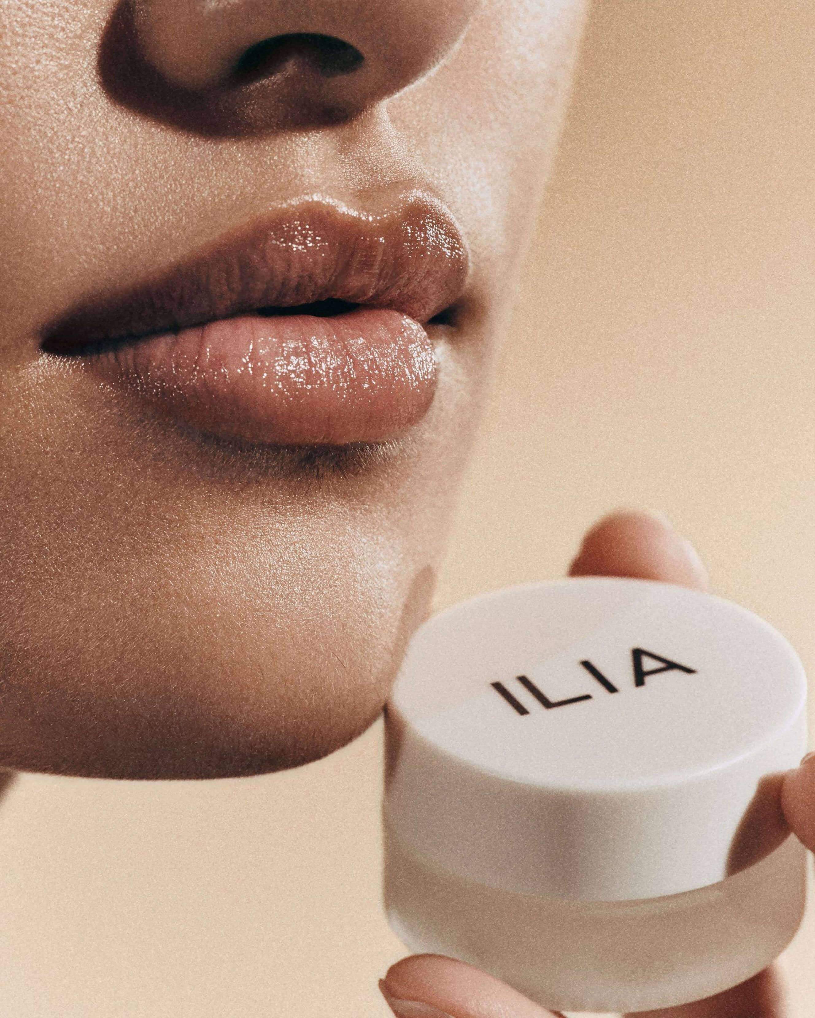 Lip Wrap Overnight Treatment - Image 9