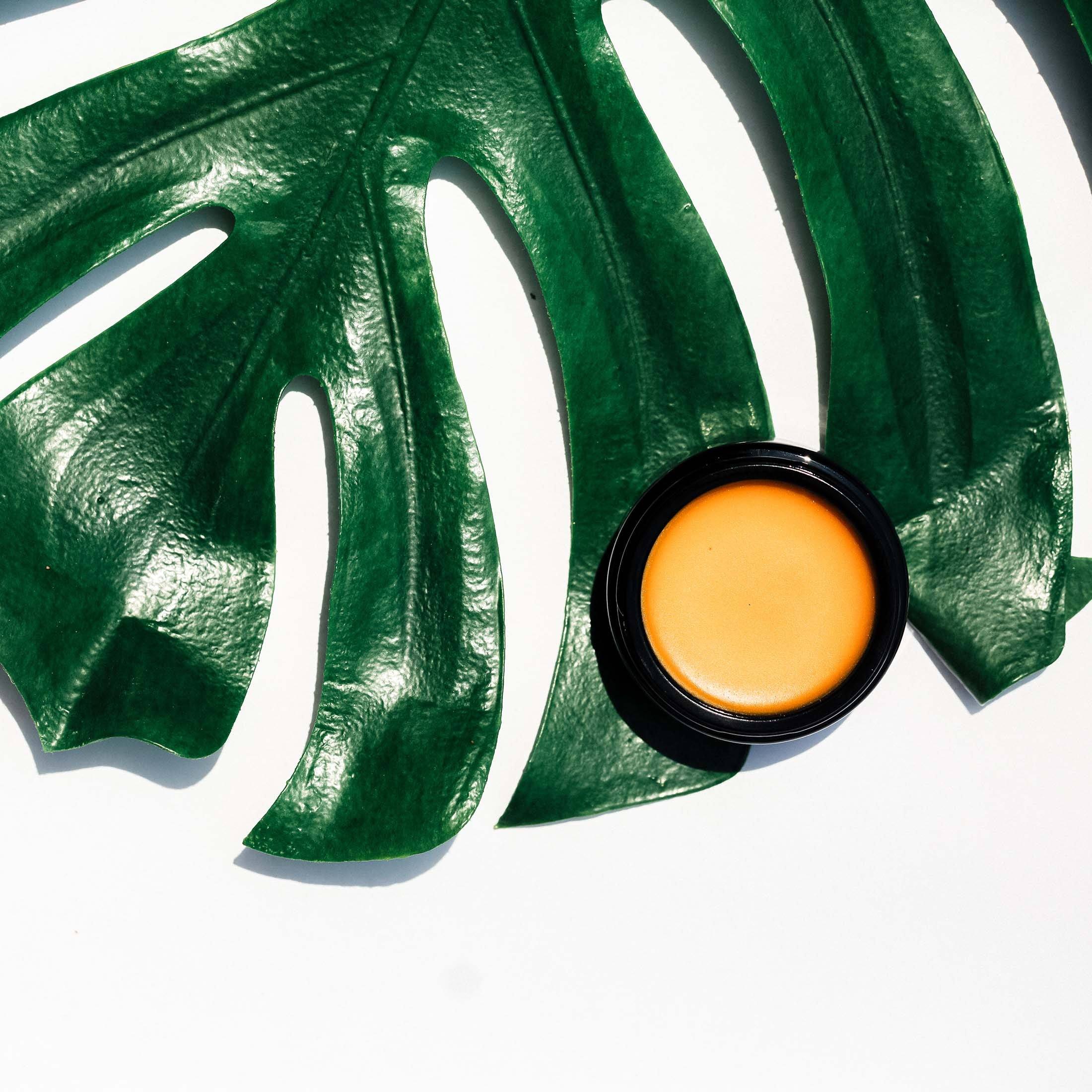 The Super Blend Pressed Serum Multi-Correctional Moisture Concentrate - Image 3
