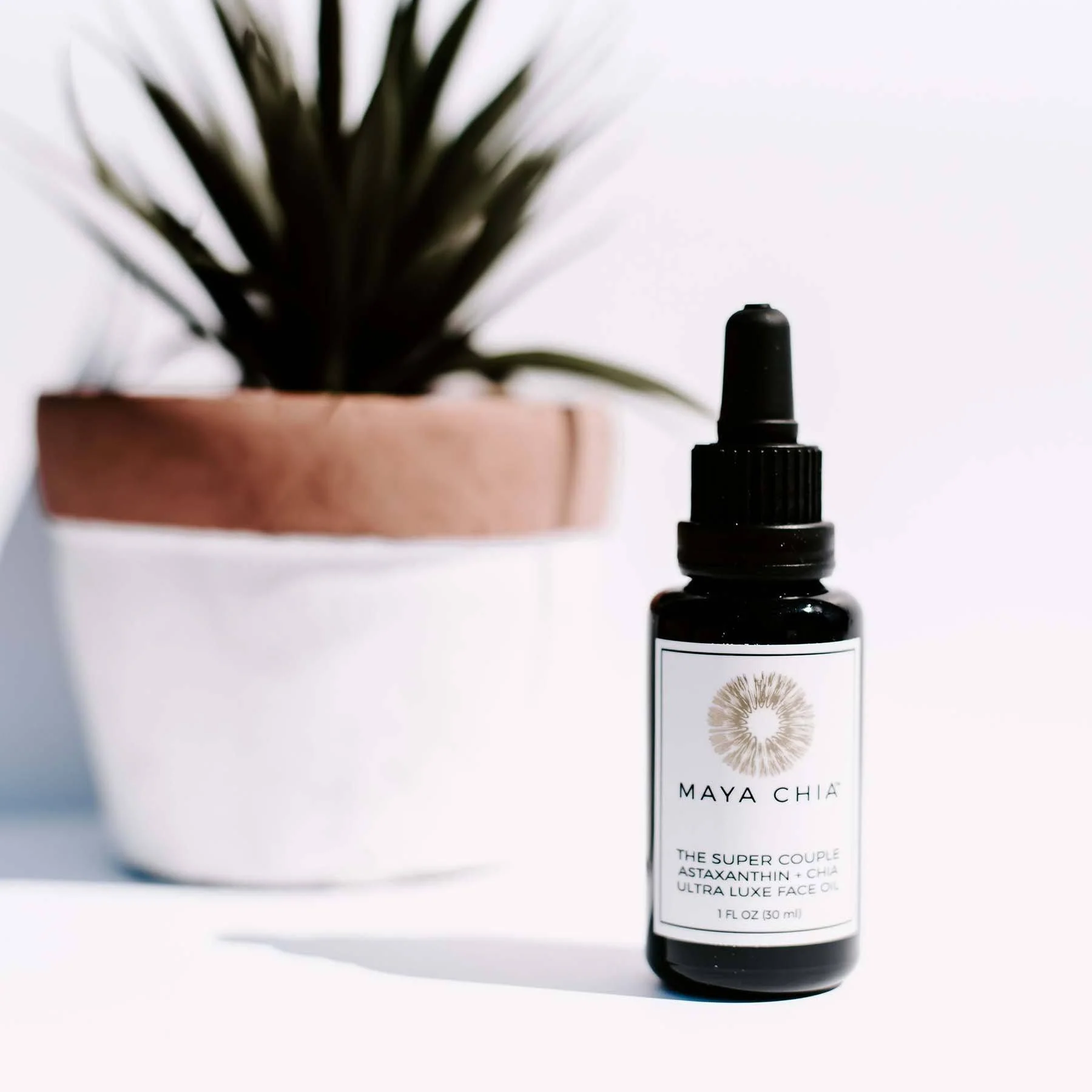 The Super Couple Ultra Luxe Face Oil Serum - Image 4