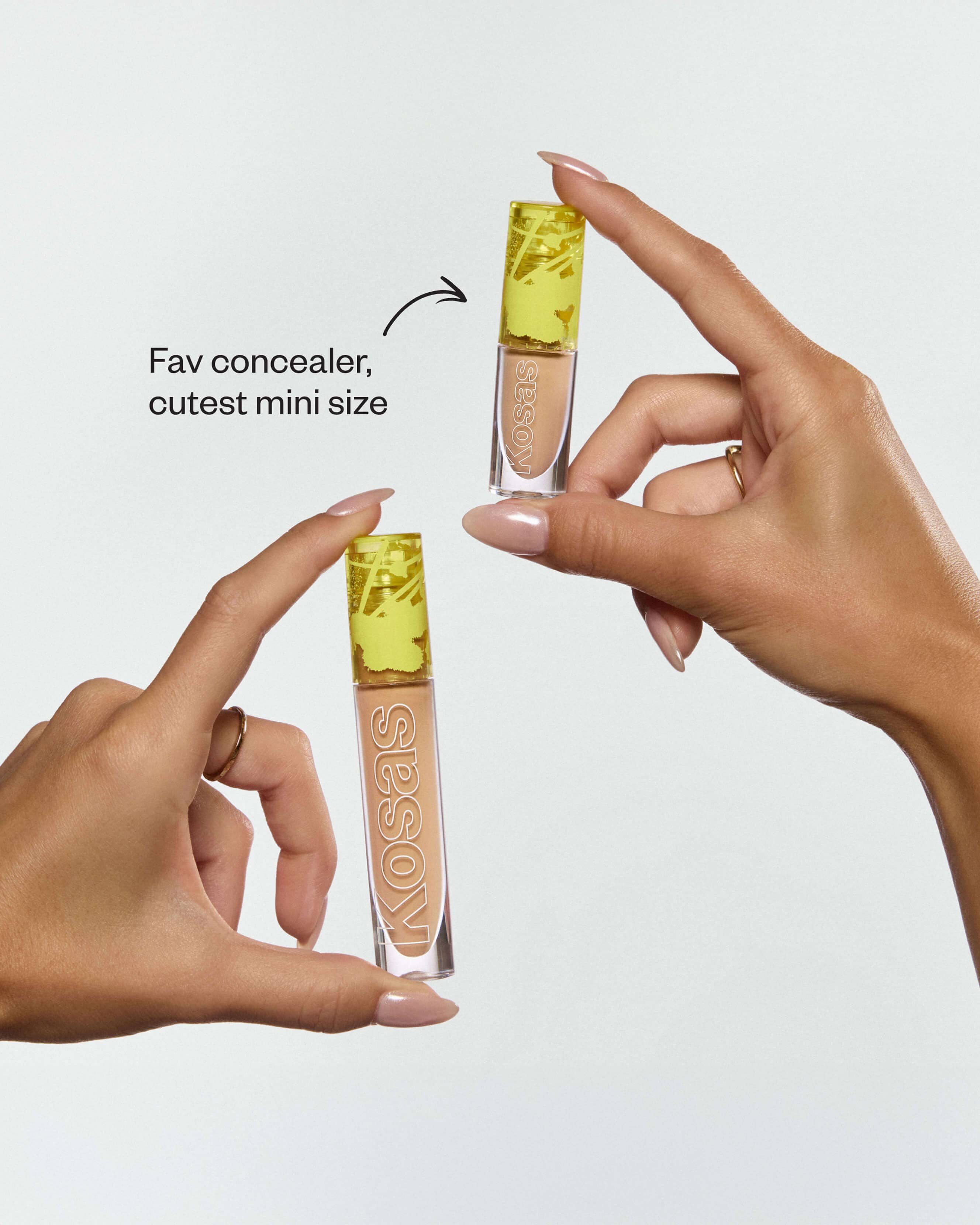 Mini Revealer Super Creamy + Brightening Concealer - Image 30