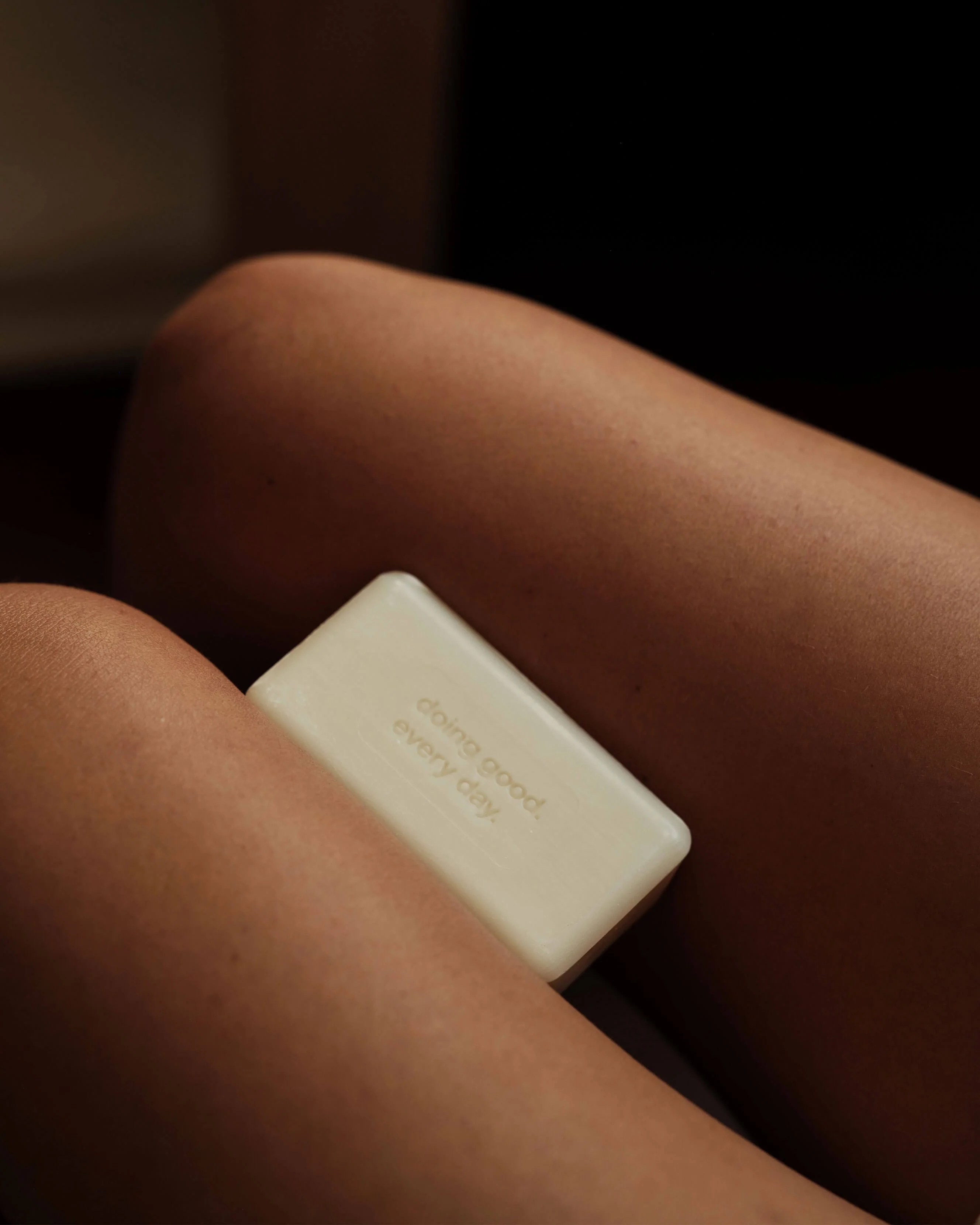 monaco - hydrating bar soap - Image 4