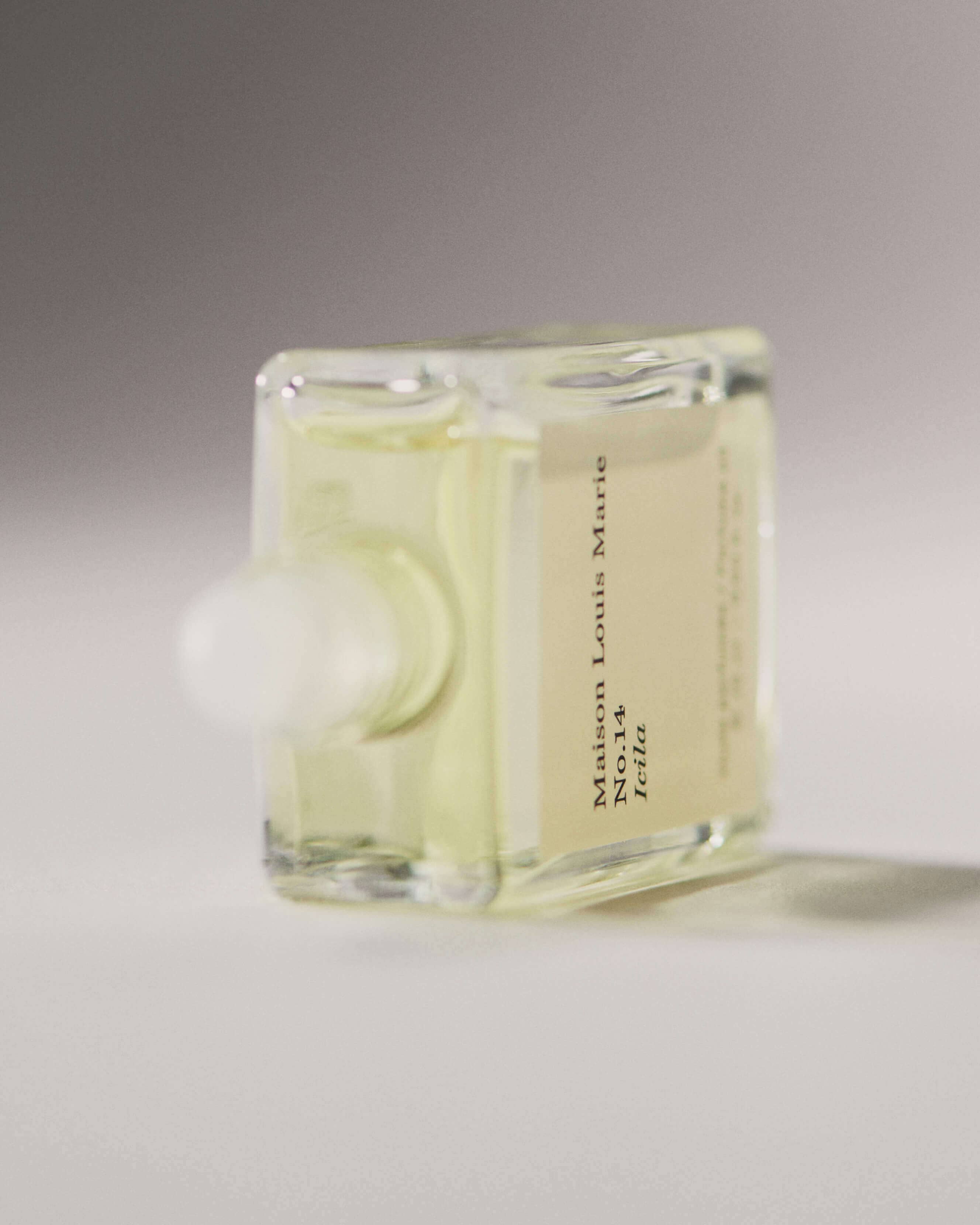 No.14 Icila Perfume Oil - Image 3