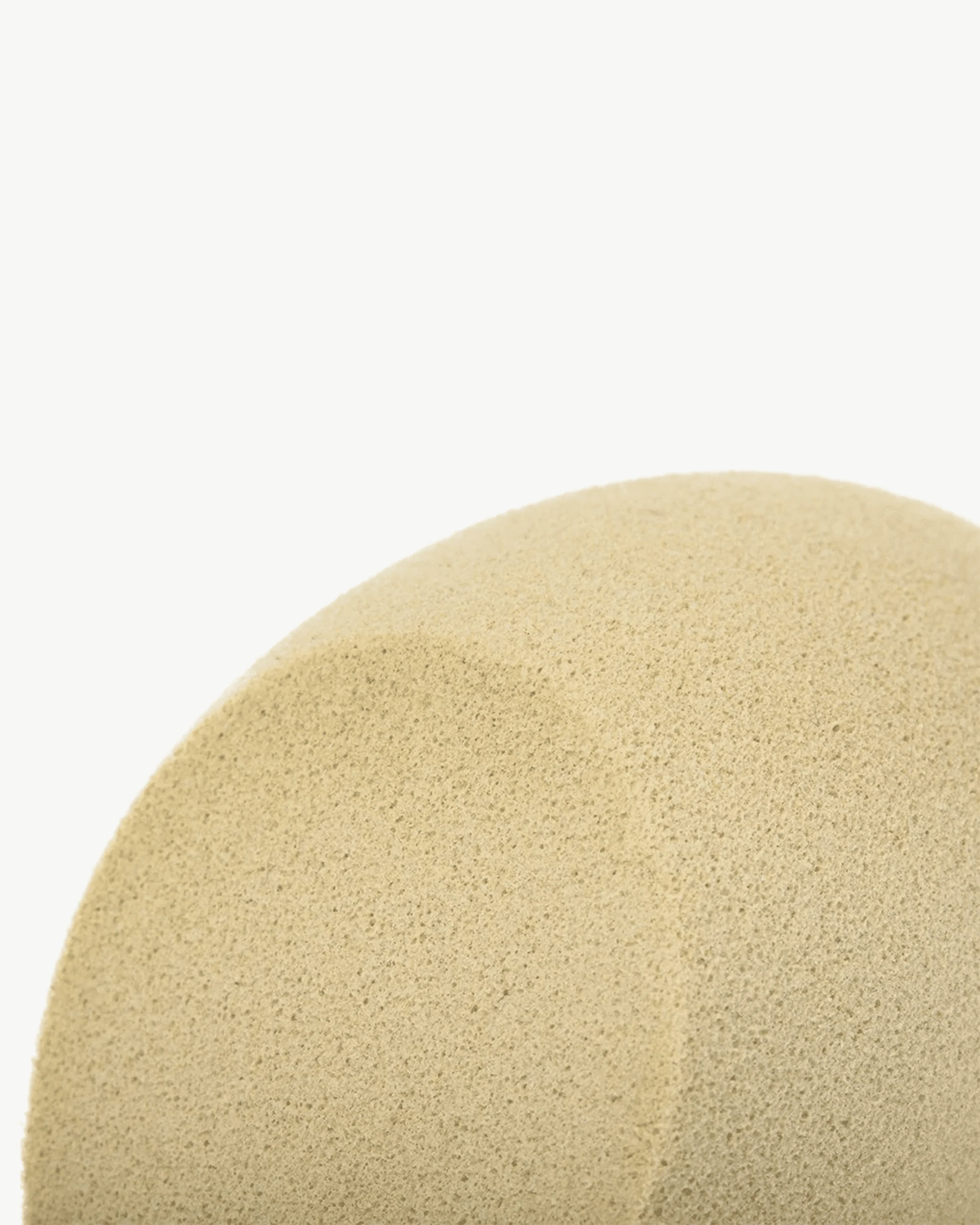 Pure Luxury Au Naturel Green Tea Makeup Sponge - Image 2