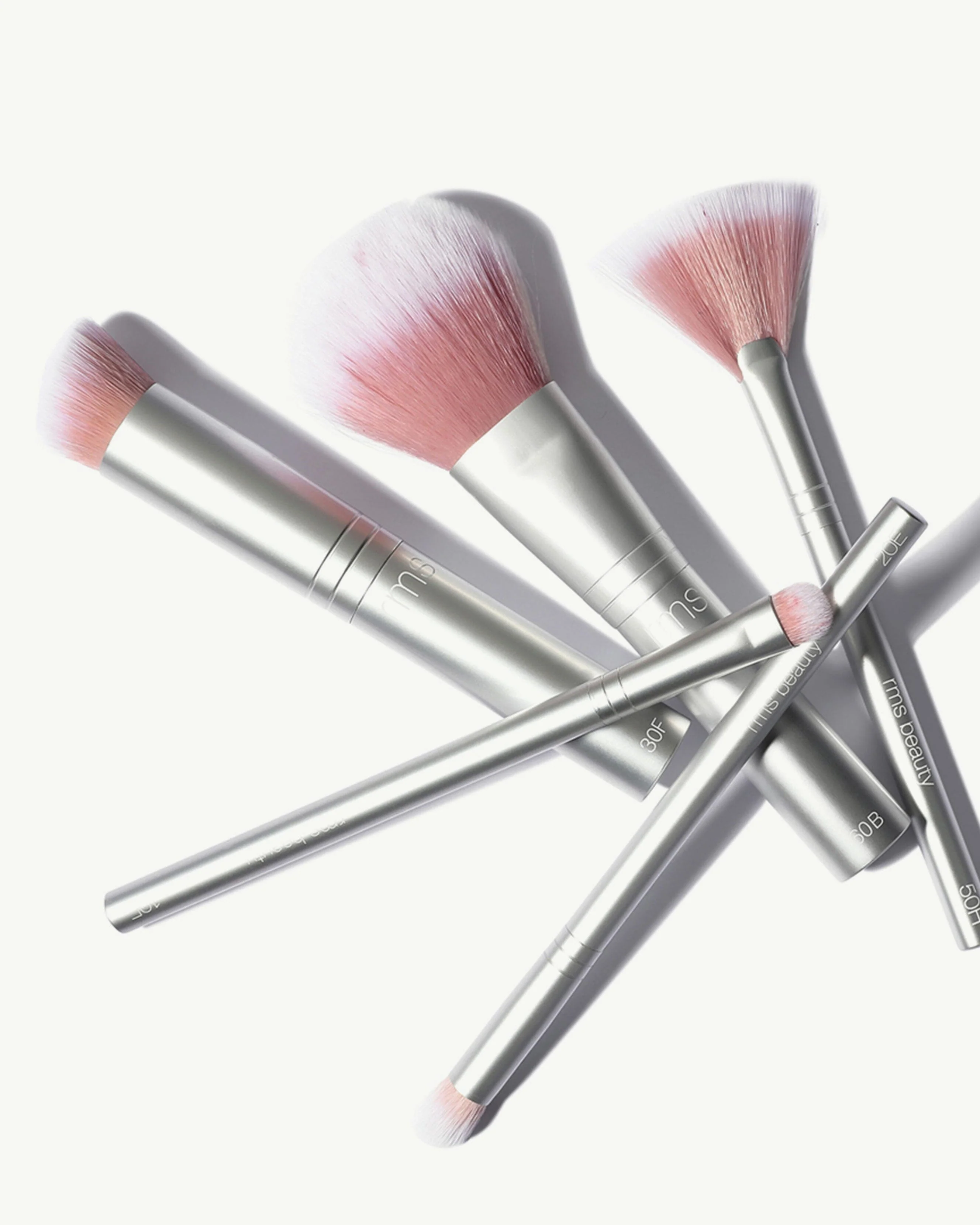 Skin2Skin Powder Blush Brush - Image 2