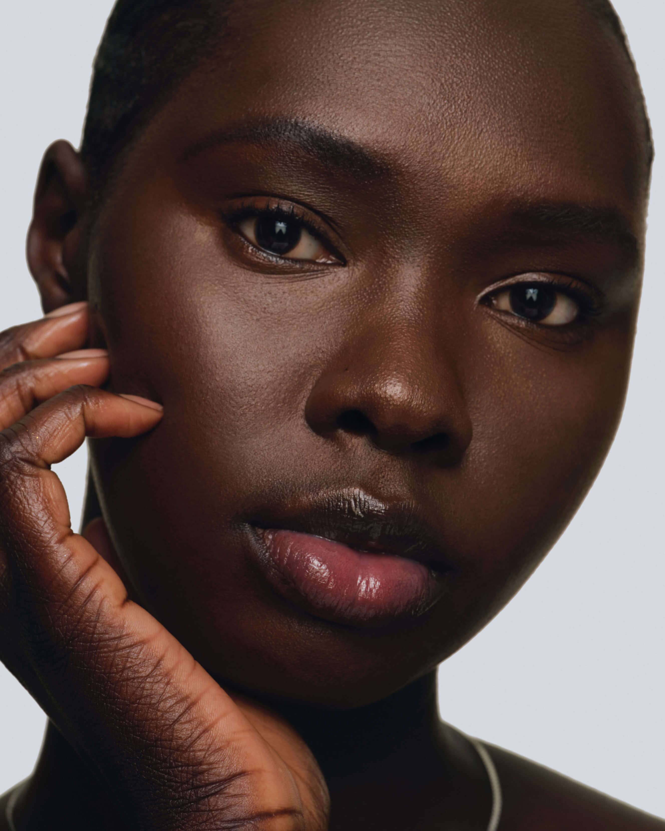 Slip Tint Undetectable Baked Setting Powder - Image 25