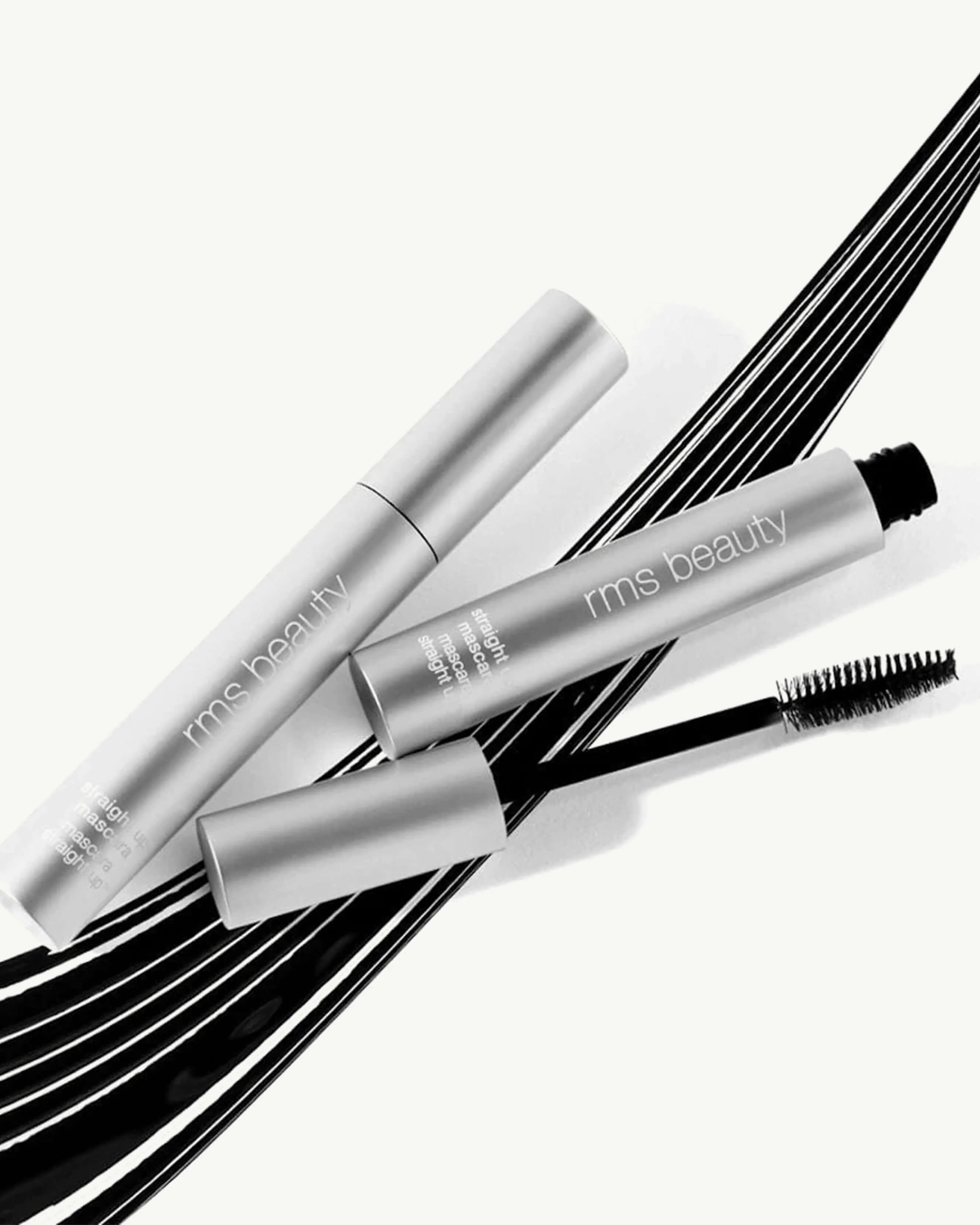 Straight Up™ Volumizing Peptide Mascara - Image 3