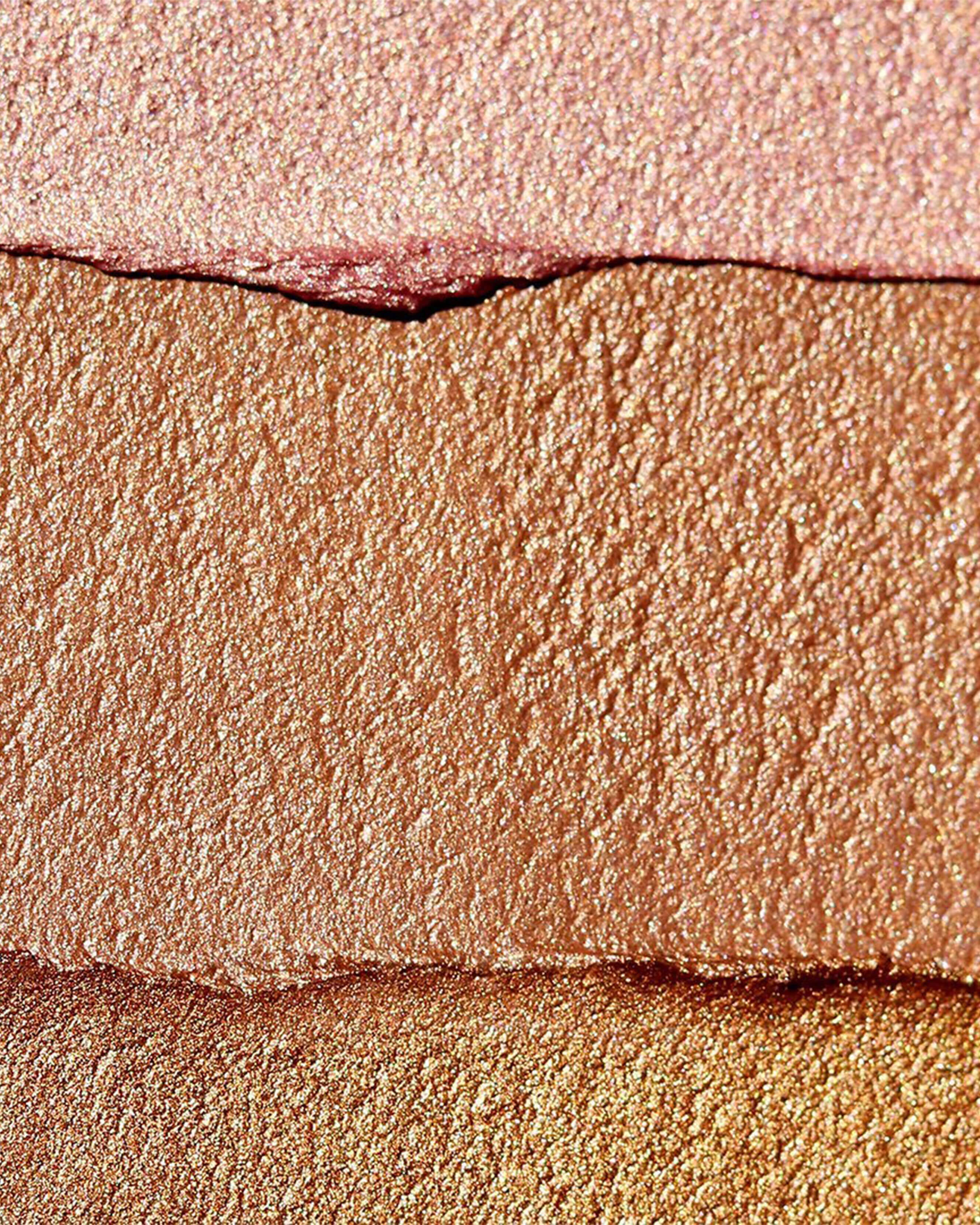Super Loaded Tinted Highlight - Image 17