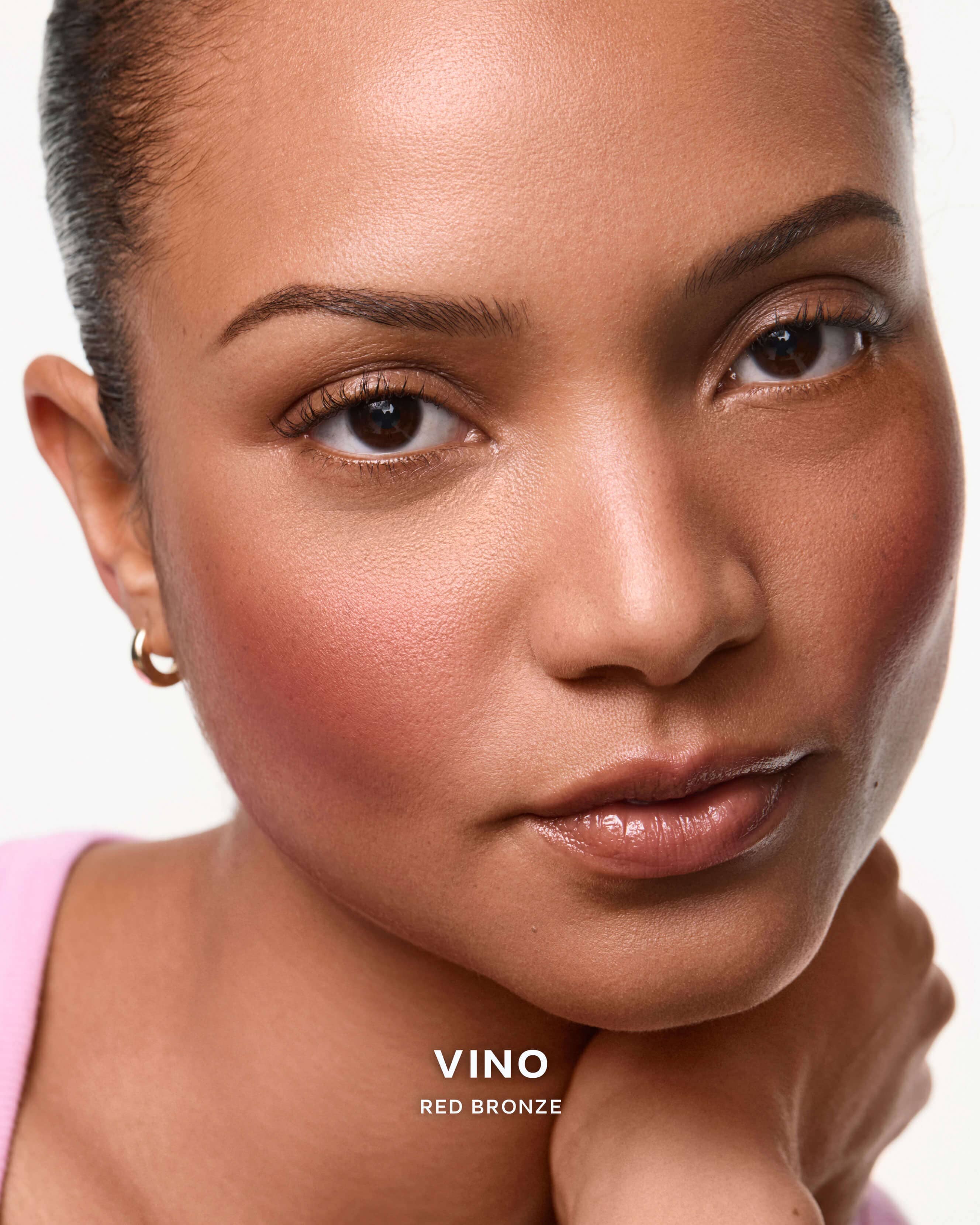 SuperSuede™ Radiant Talc-Free Baked Powder Blush - Image 27