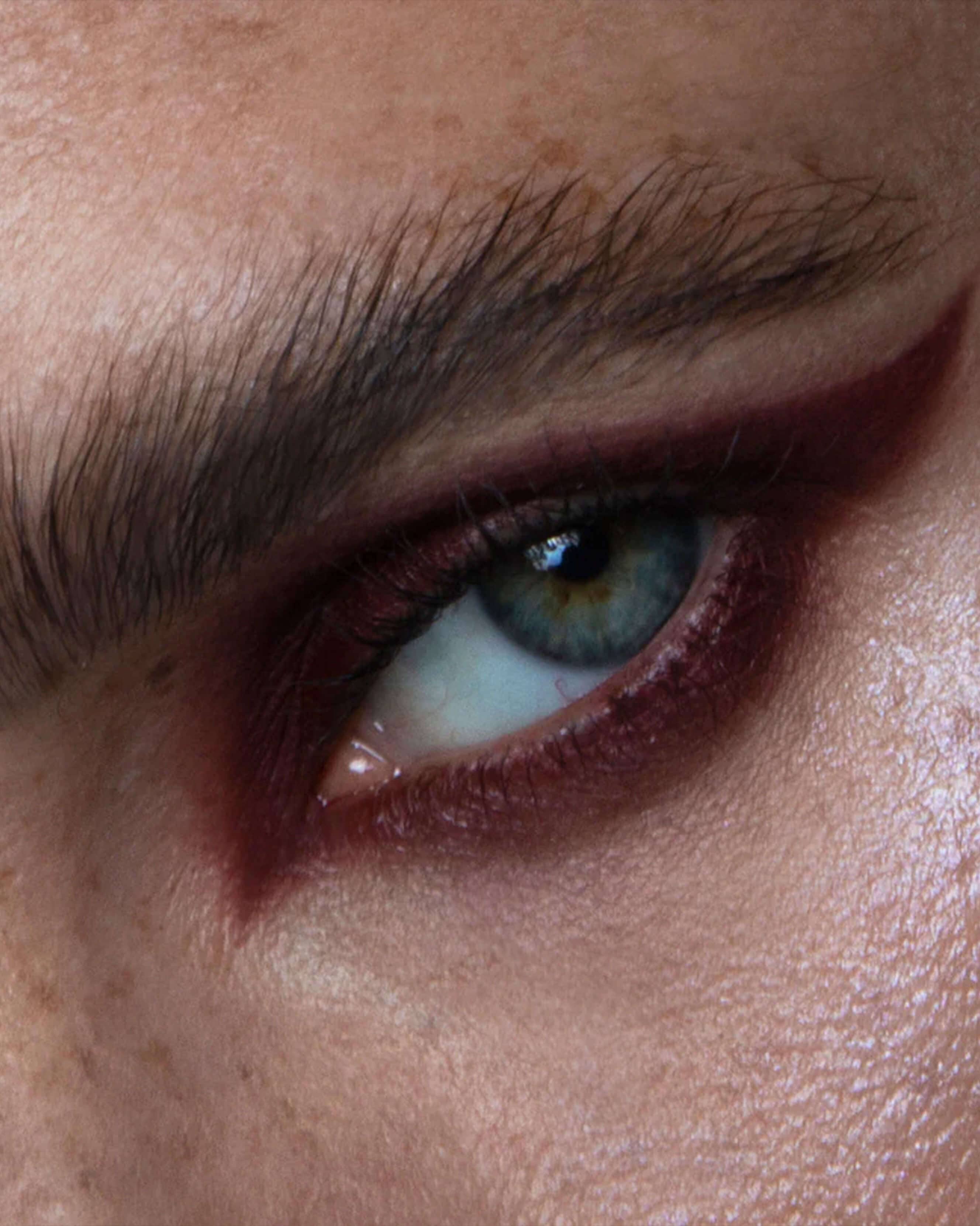 The Black Orb Enigmatic Kohl Eyeliner - Image 13