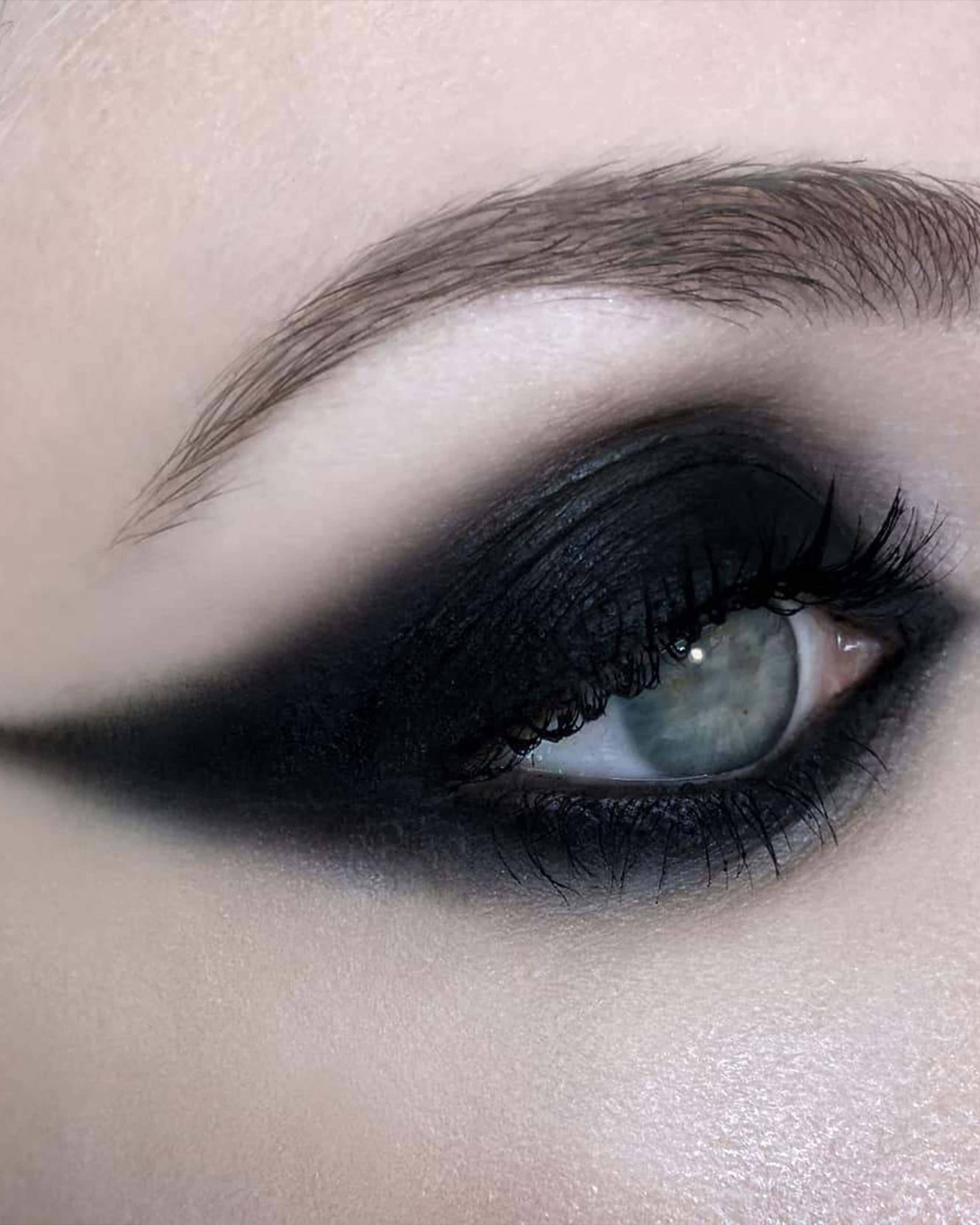 The Black Orb Enigmatic Kohl Eyeliner - Image 7