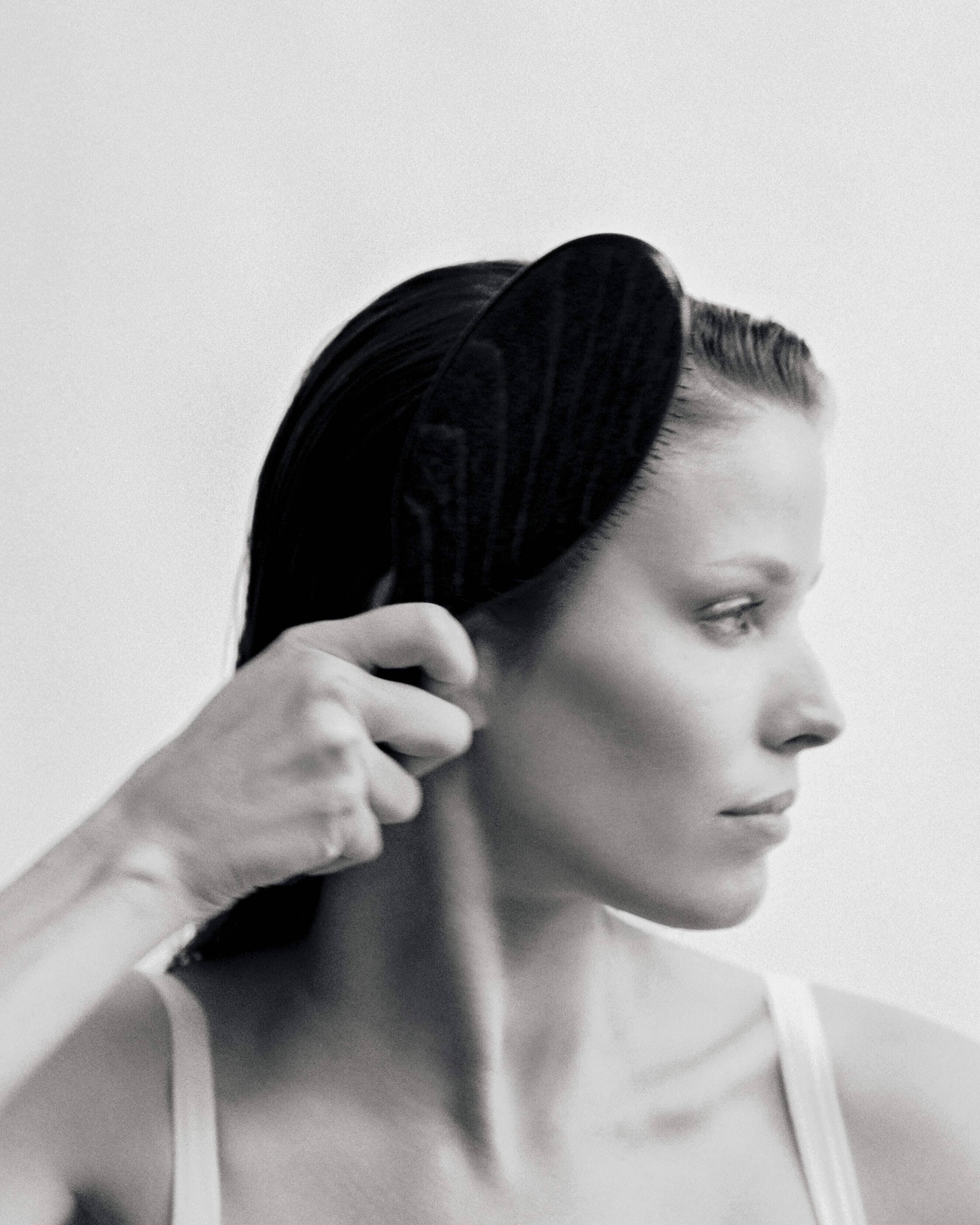 The Mermaid Brush - Detangling Brush - Image 11