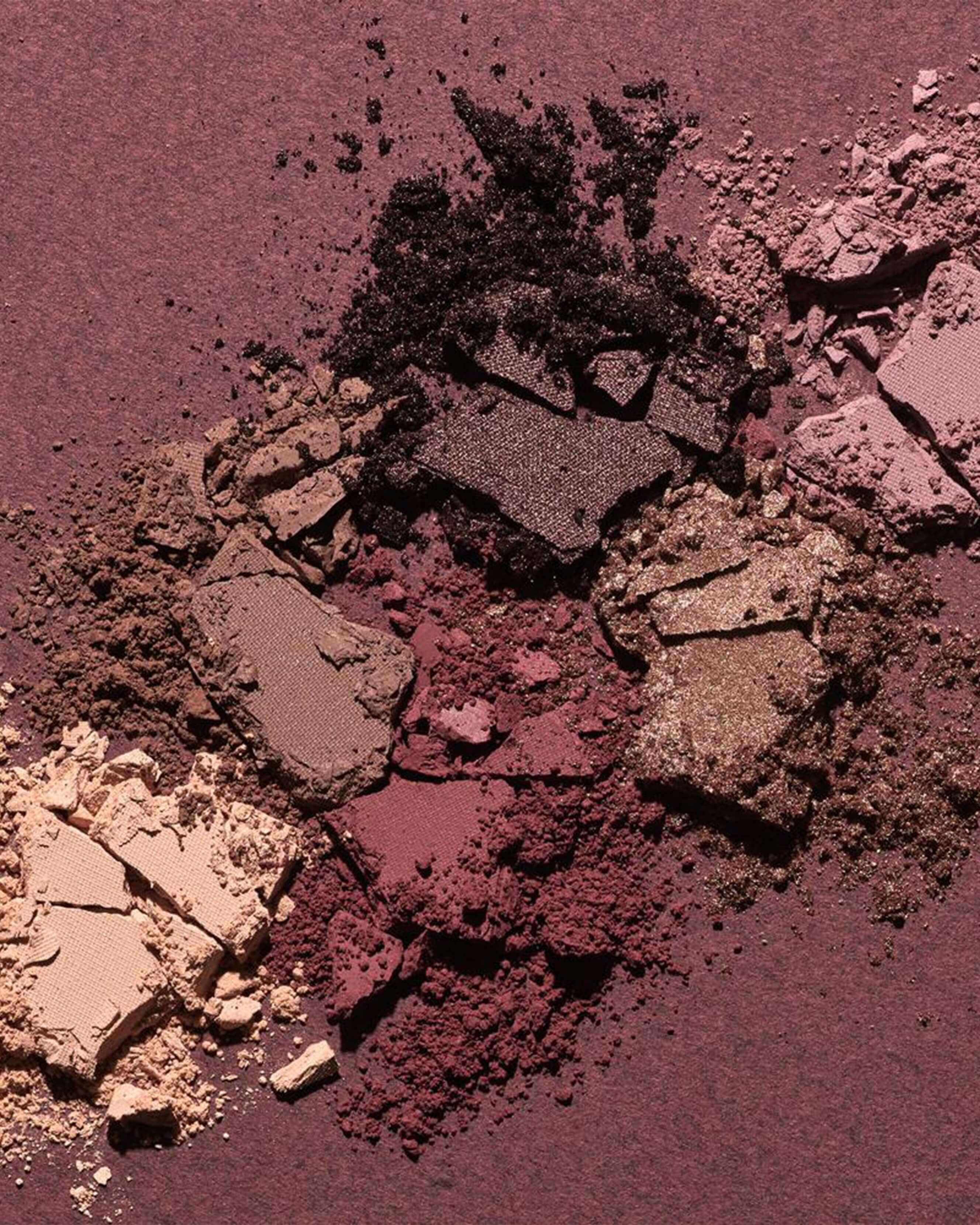 The Necessary Eyeshadow Palette Cool Nude - Image 4