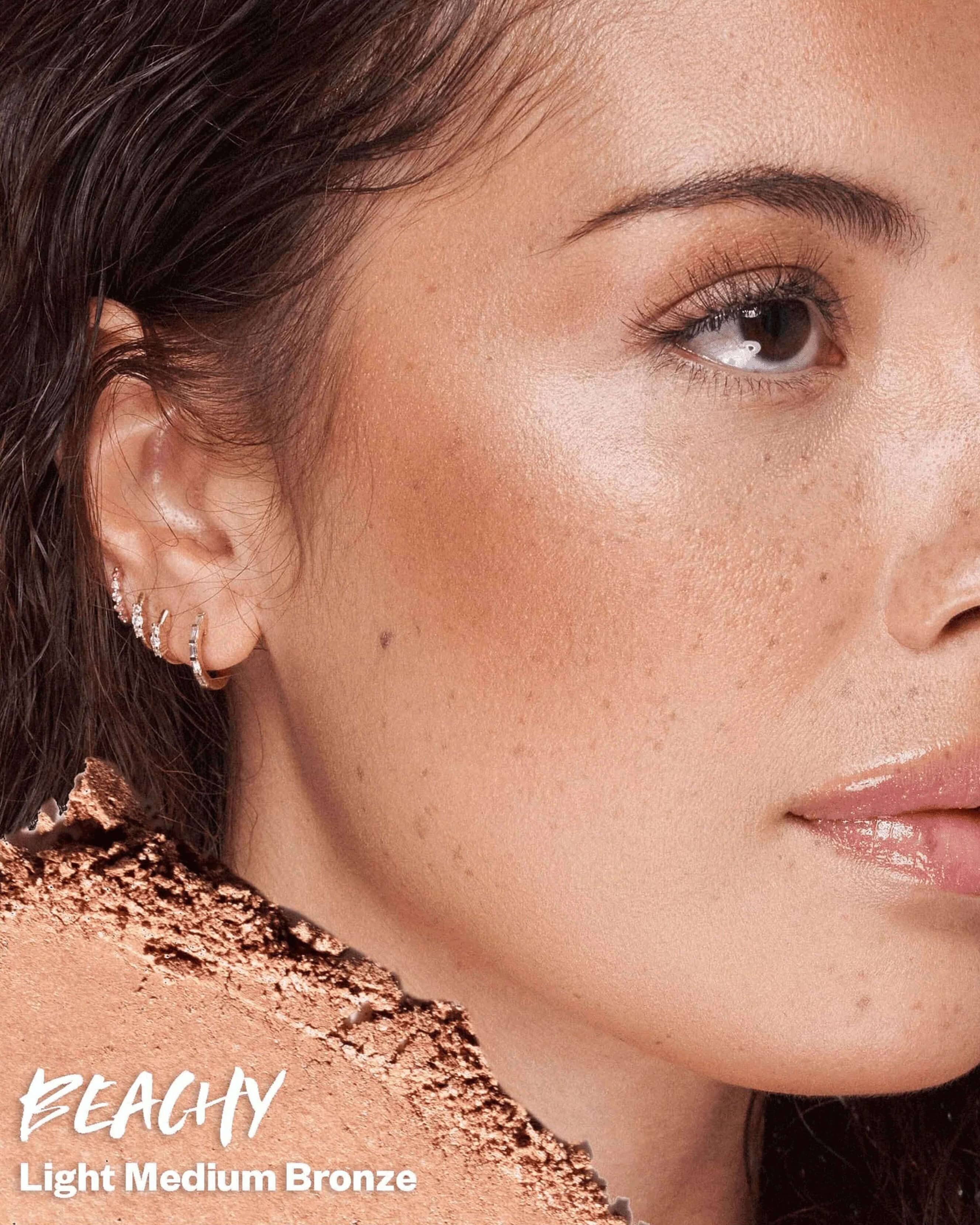 The Sun Show Glowy Warmth Bronzer - Image 3