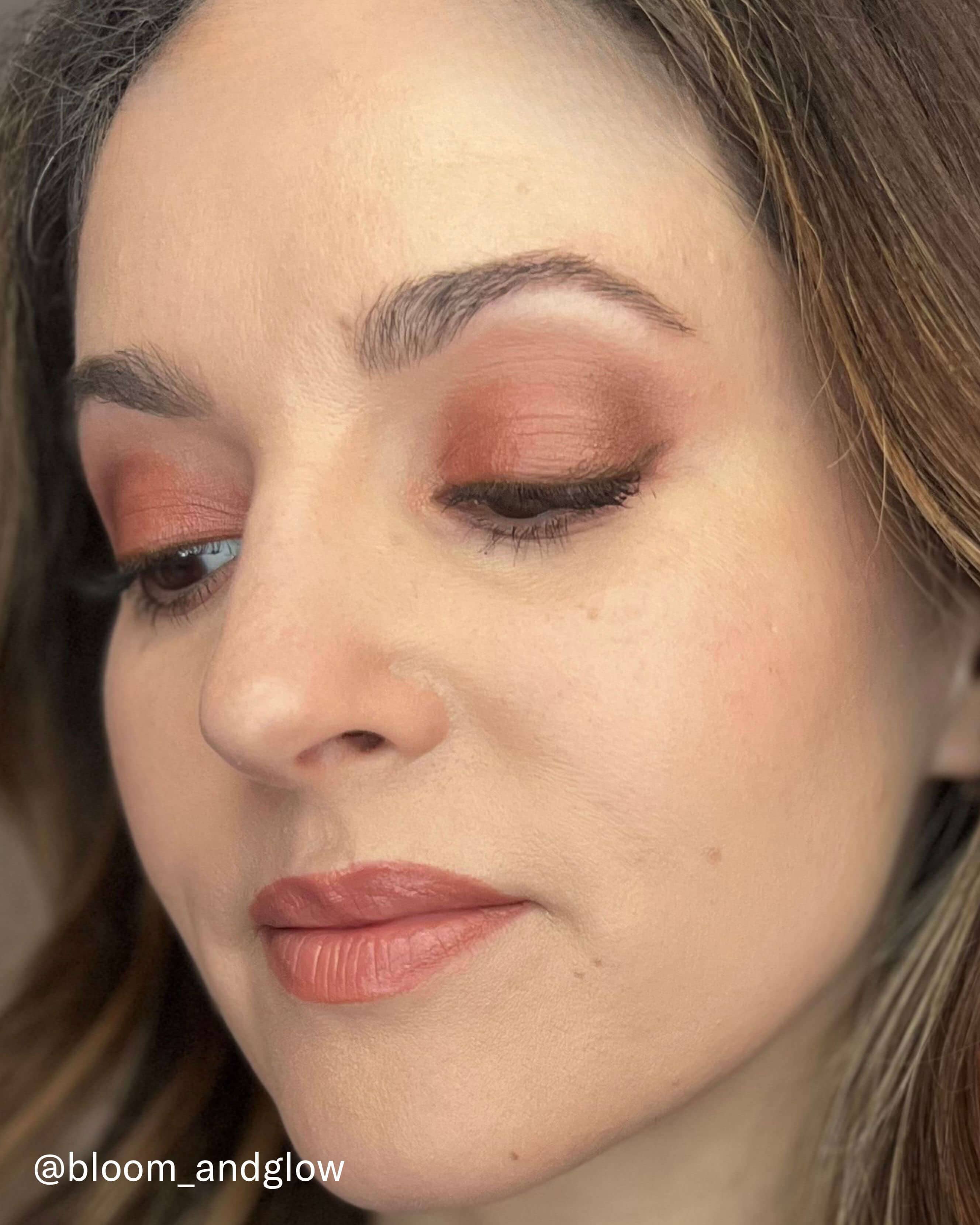 The Warm Neutrals Eyeshadow Palette - Image 3