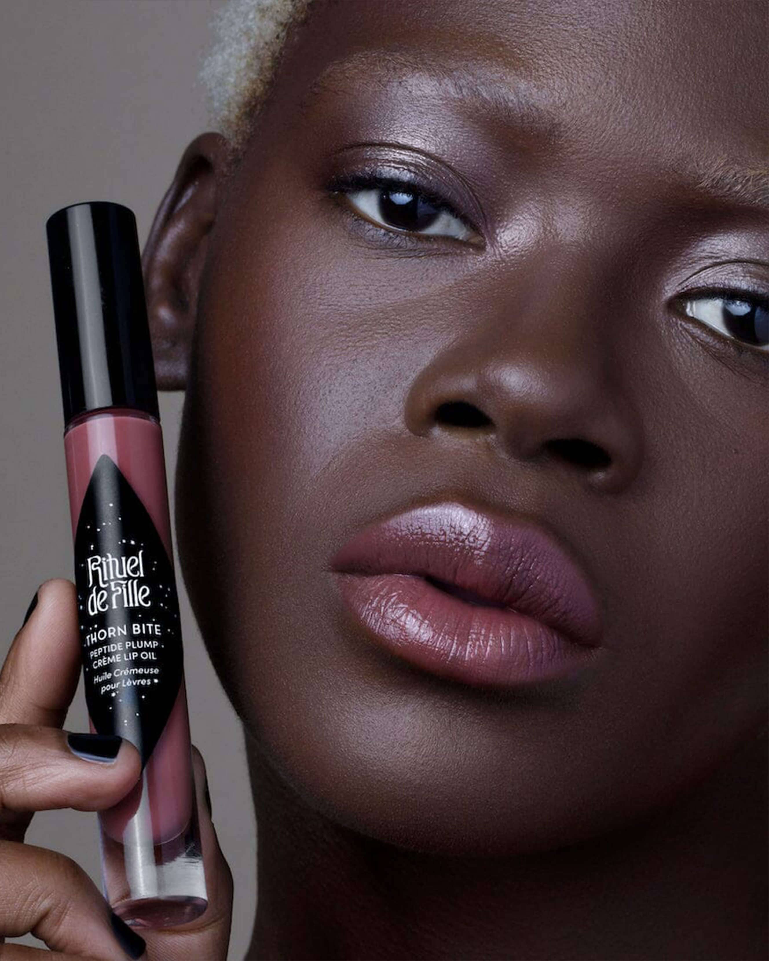 Thorn Bite Peptide Plump Crème Lip Oil - Image 20