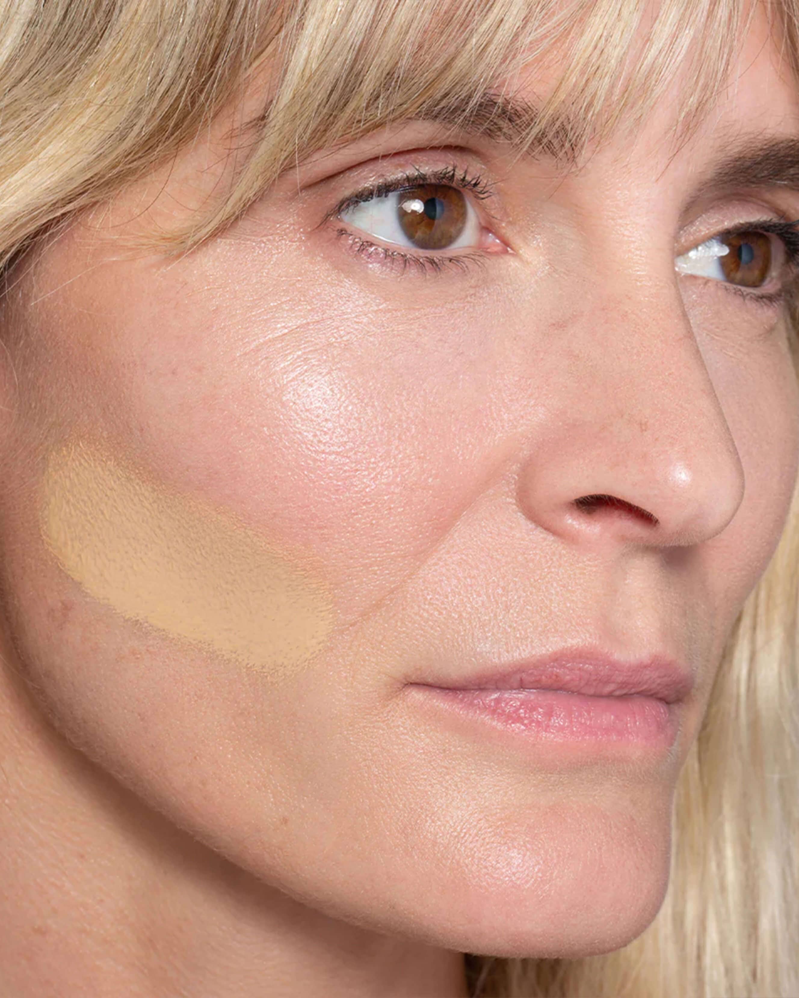 True Skin Serum Foundation - Image 35