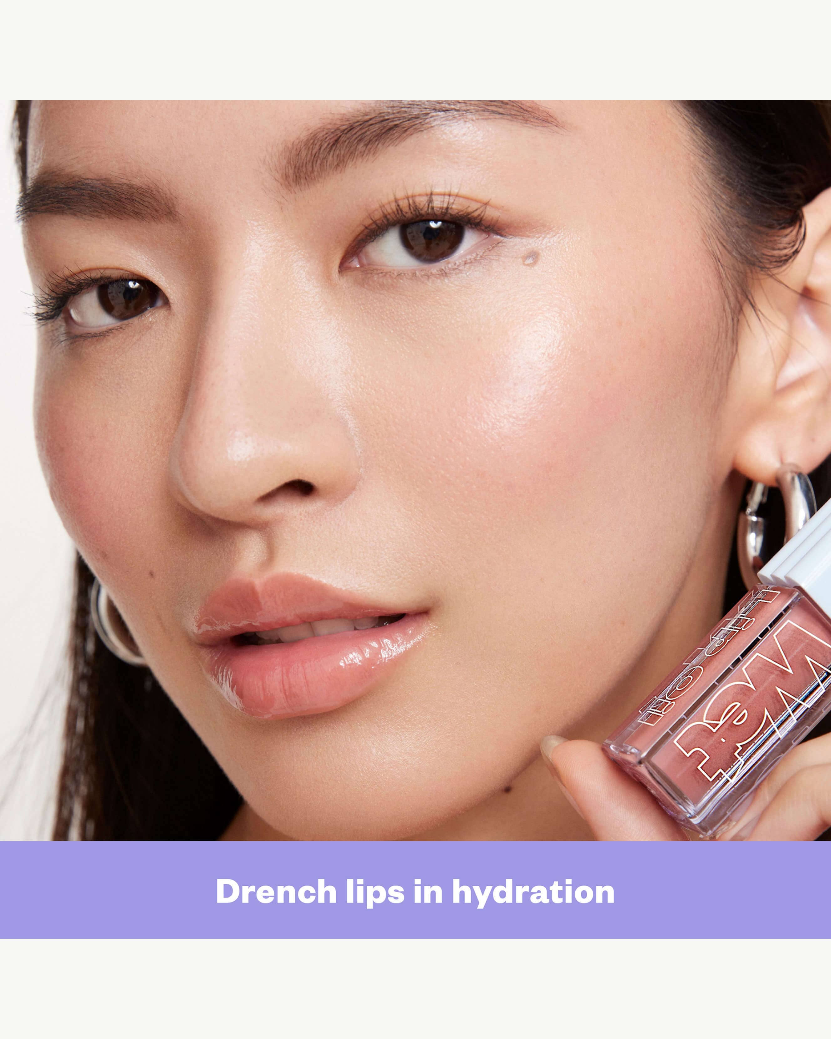 Wet Lip Oil Plumping Treatment Gloss - Image 60